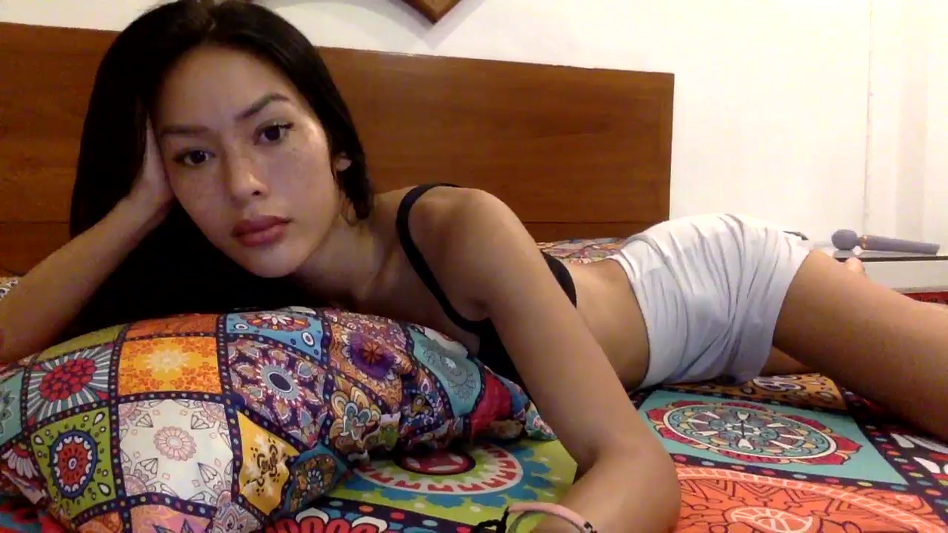 Gallery image thumbnail from Miss_emiko's myfreecams stream on, 05/14/2025, 03:22 image 6 of 20