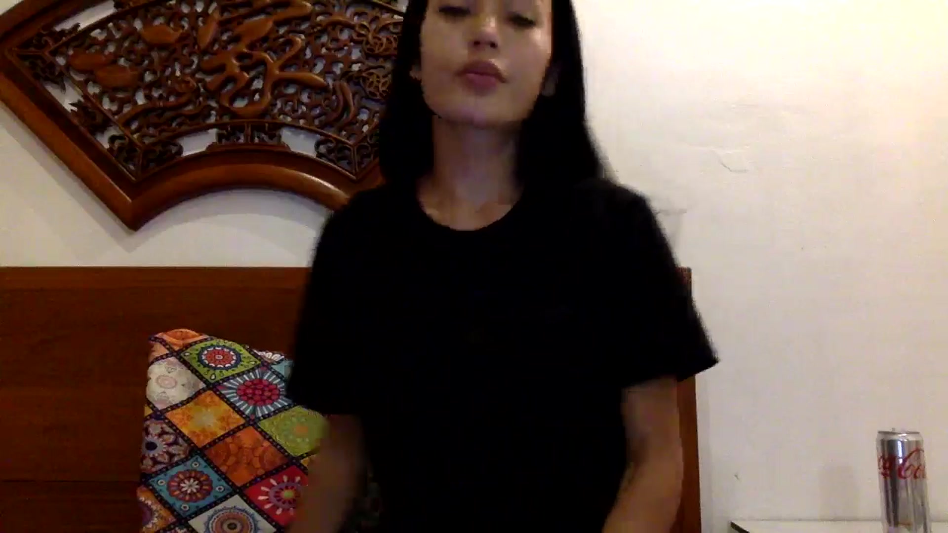 Gallery image thumbnail from Miss_emiko's myfreecams stream on, 05/17/2025, 14:28 image 6 of 20