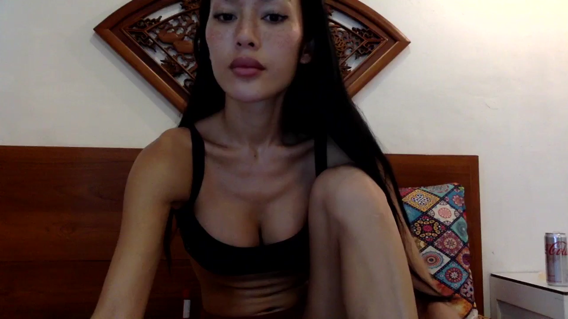 Gallery image thumbnail from Miss_emiko's myfreecams stream on, 05/18/2025, 06:50 image 5 of 20