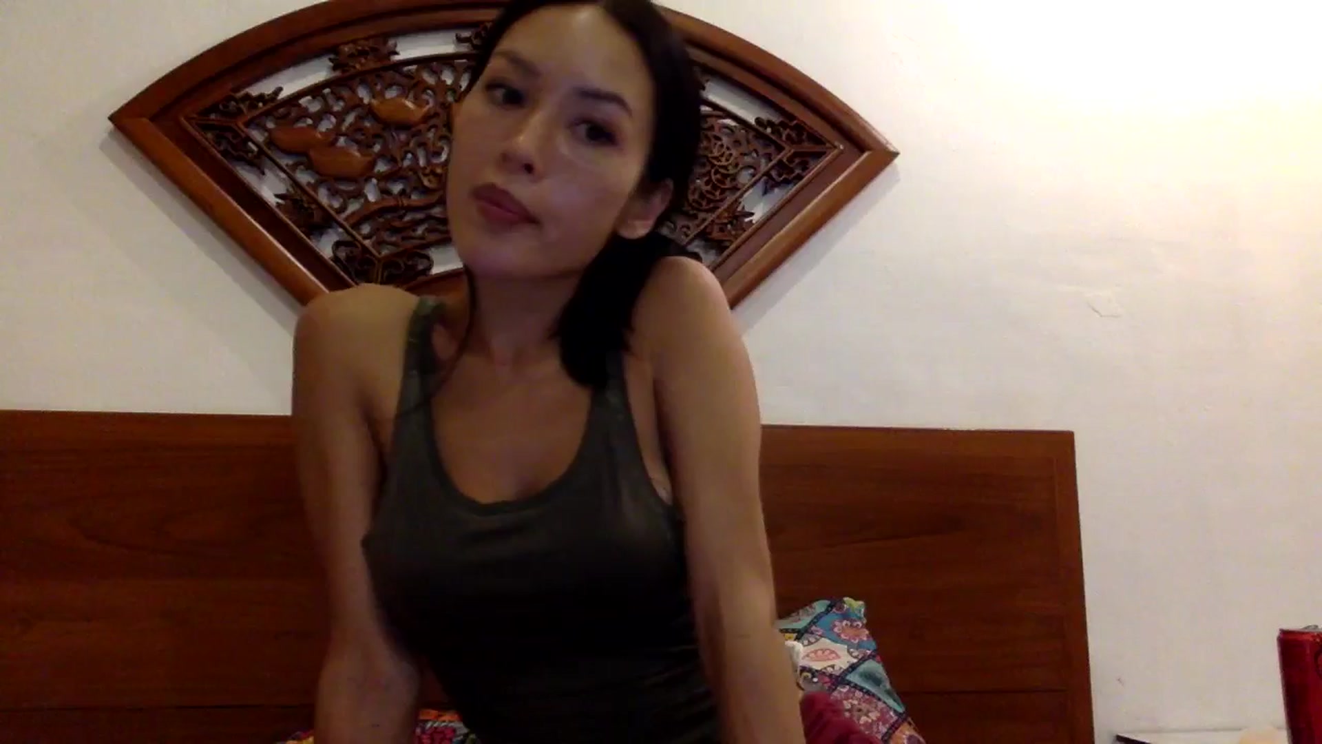 Gallery image thumbnail from Miss_emiko's myfreecams stream on, 05/18/2025, 16:06 image 1 of 20