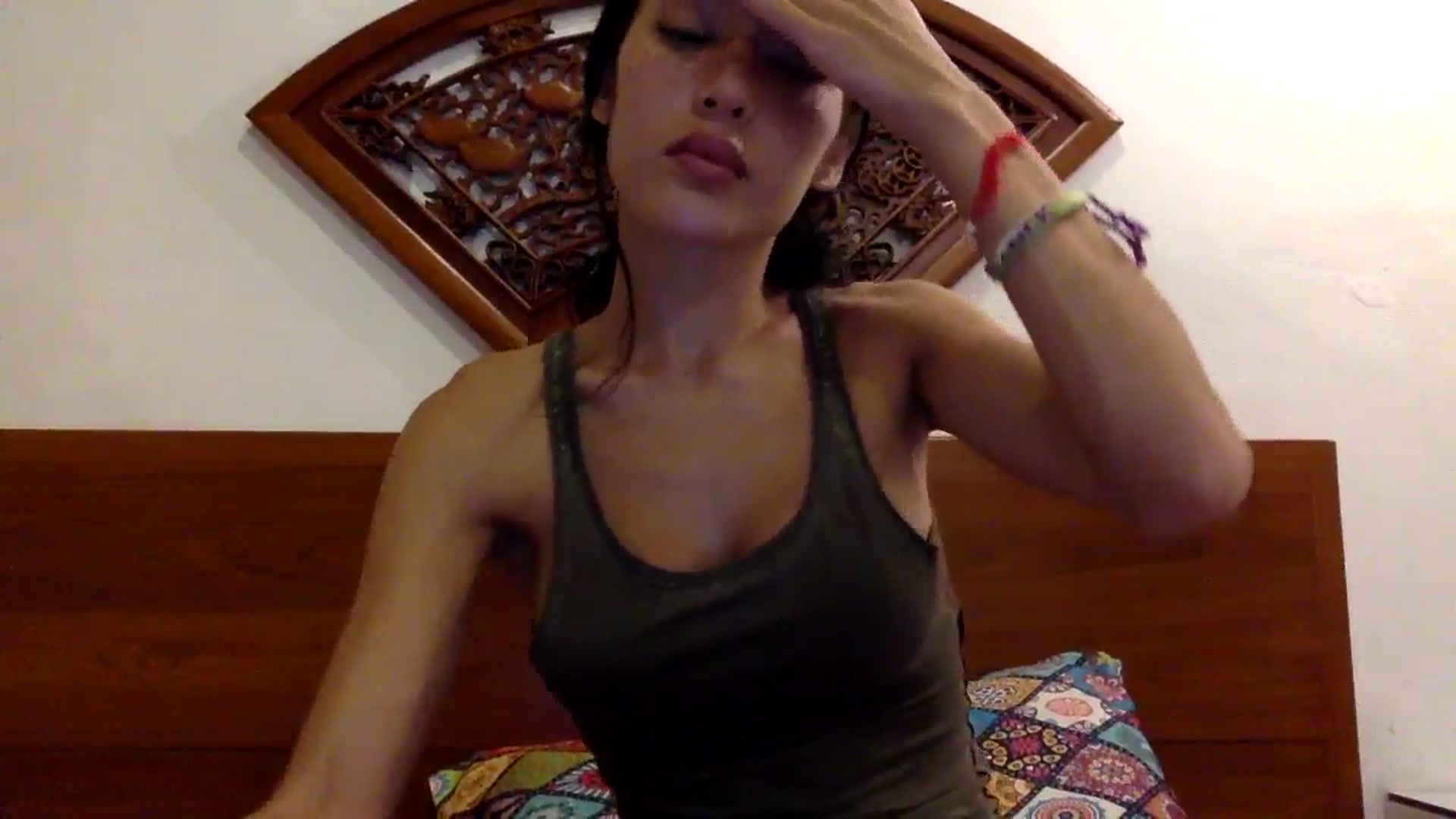 Gallery image thumbnail from Miss_emiko's myfreecams stream on, 05/18/2025, 16:06 image 20 of 20
