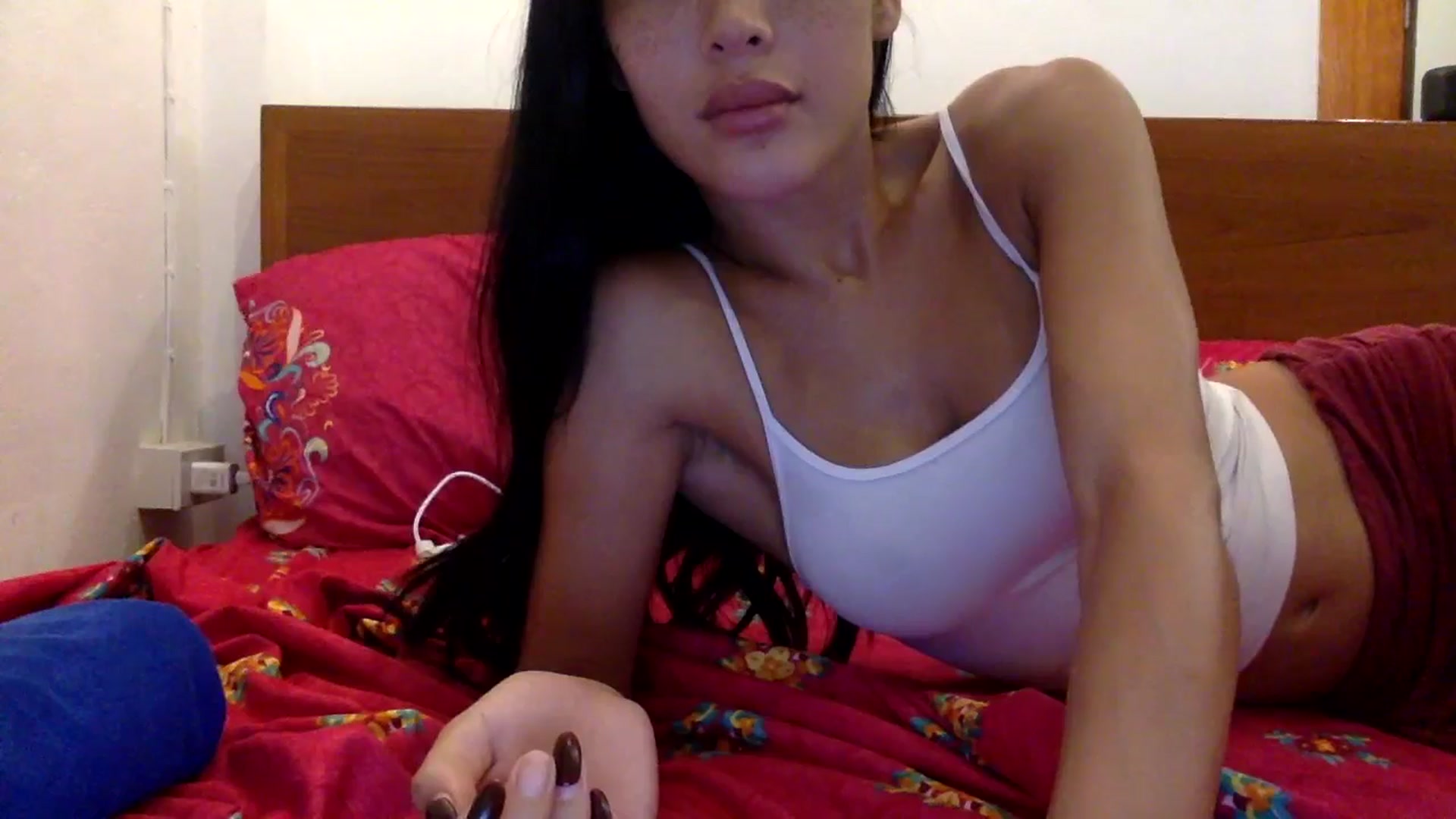 Gallery image thumbnail from Miss_emiko's myfreecams stream on, 06/20/2025, 06:13 image 12 of 20