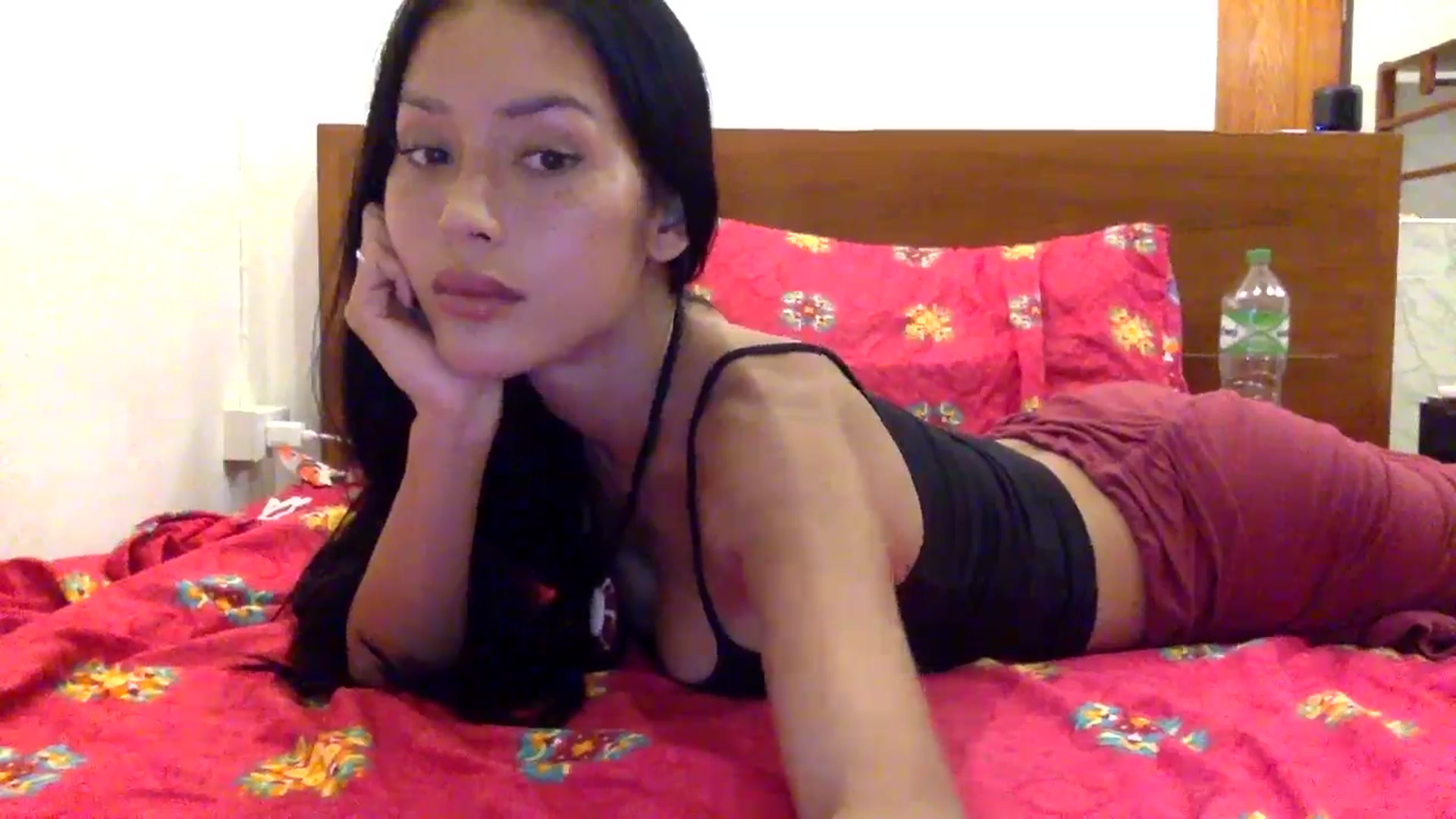 Gallery image thumbnail from Miss_emiko's myfreecams stream on, 06/22/2025, 13:50 image 17 of 20