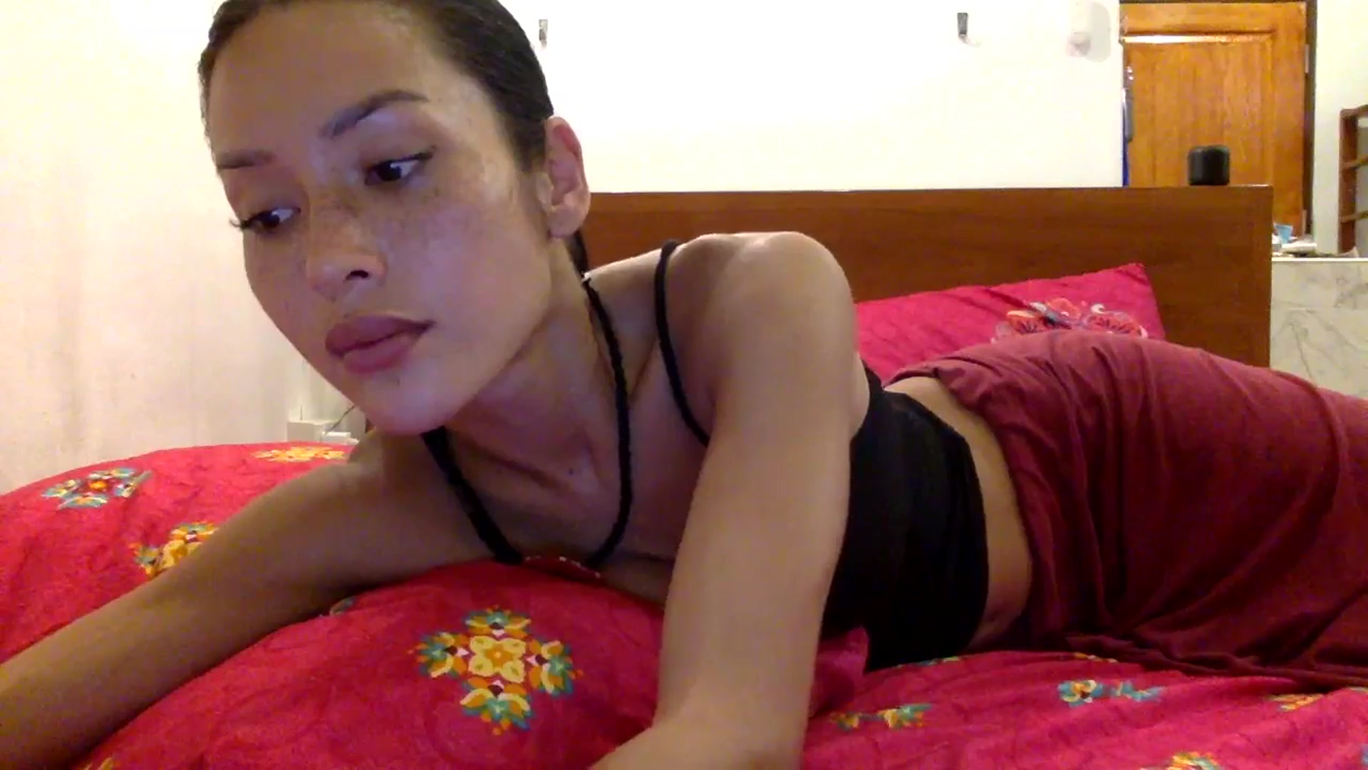 Gallery image thumbnail from Miss_emiko's myfreecams stream on, 06/22/2025, 20:02 image 12 of 20