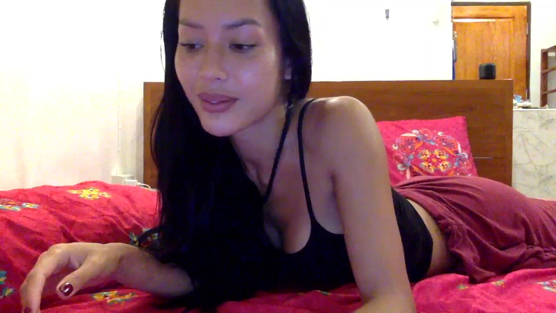 Gallery image thumbnail from Miss_emiko's myfreecams stream on, 06/22/2025, 20:48 image 17 of 20