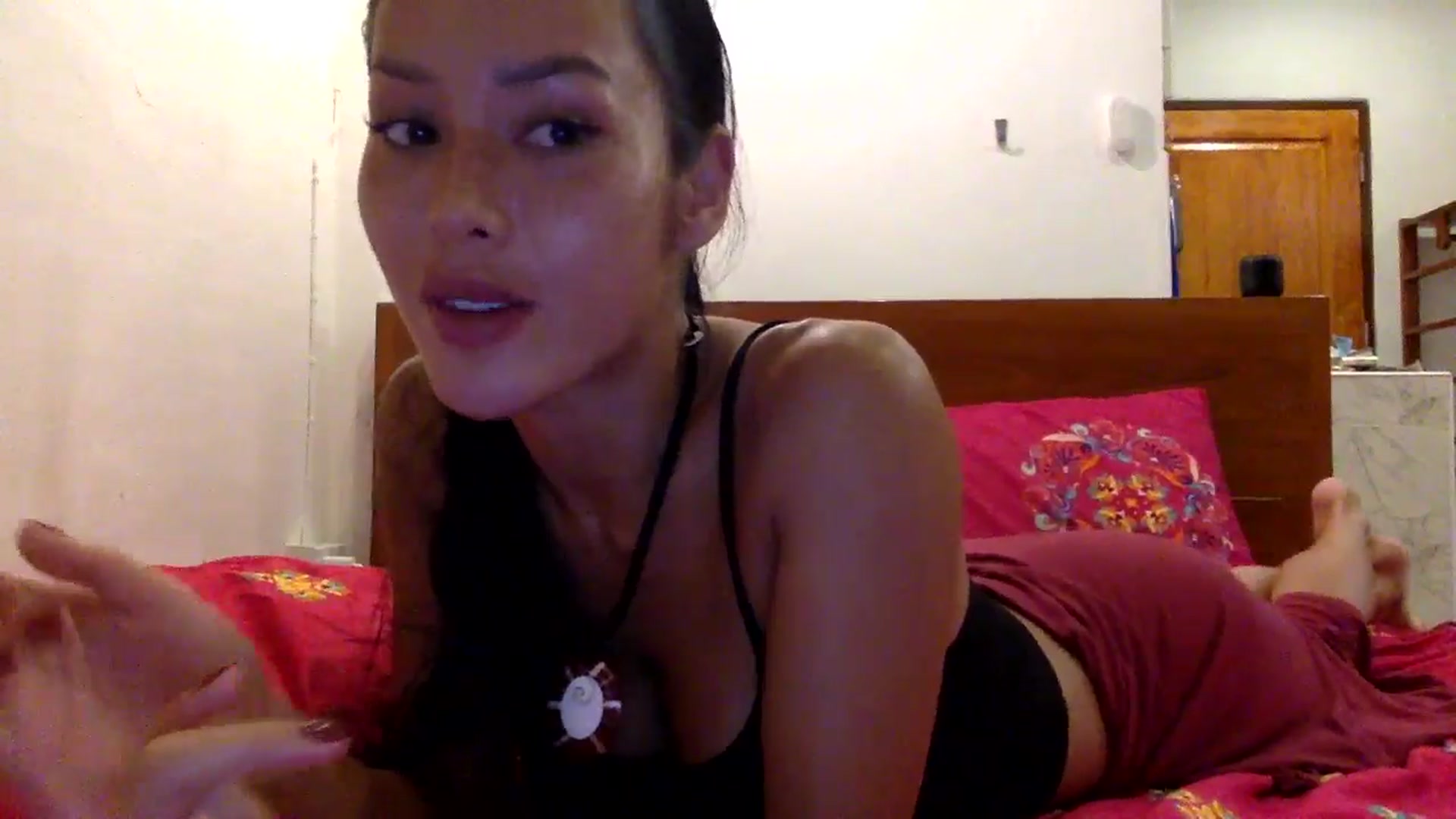 Gallery image thumbnail from Miss_emiko's myfreecams stream on, 06/22/2025, 20:48 image 5 of 20