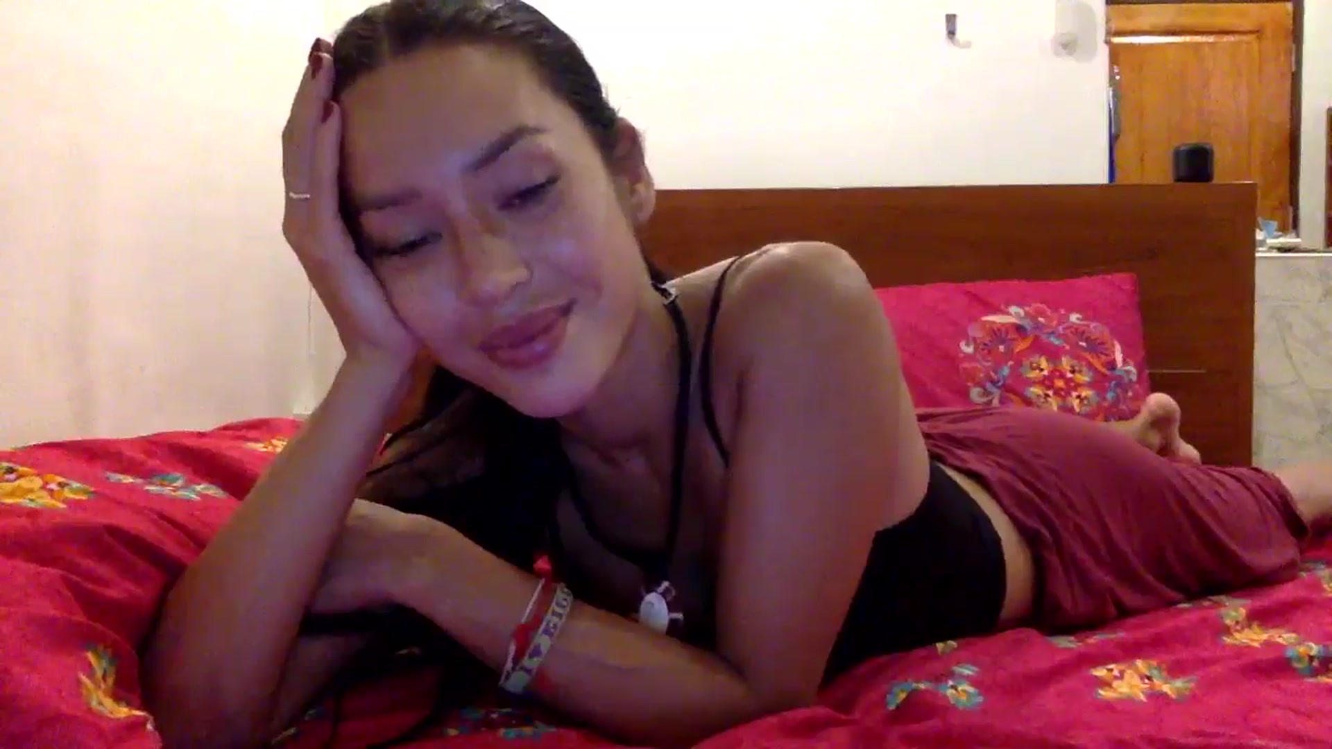 Gallery image thumbnail from Miss_emiko's myfreecams stream on, 06/22/2025, 20:48 image 3 of 20