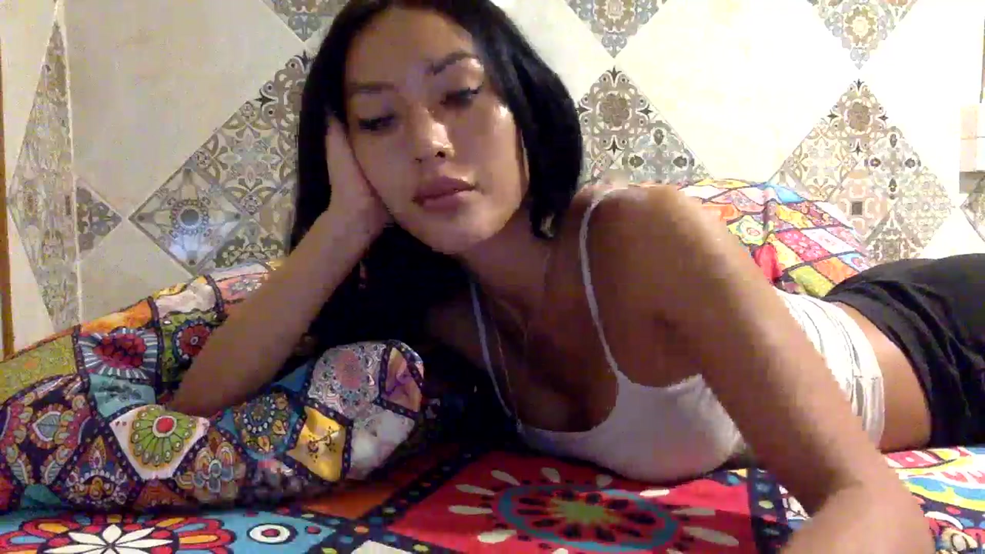 Gallery image thumbnail from Miss_emiko's myfreecams stream on, 08/11/2025, 12:58 image 20 of 20
