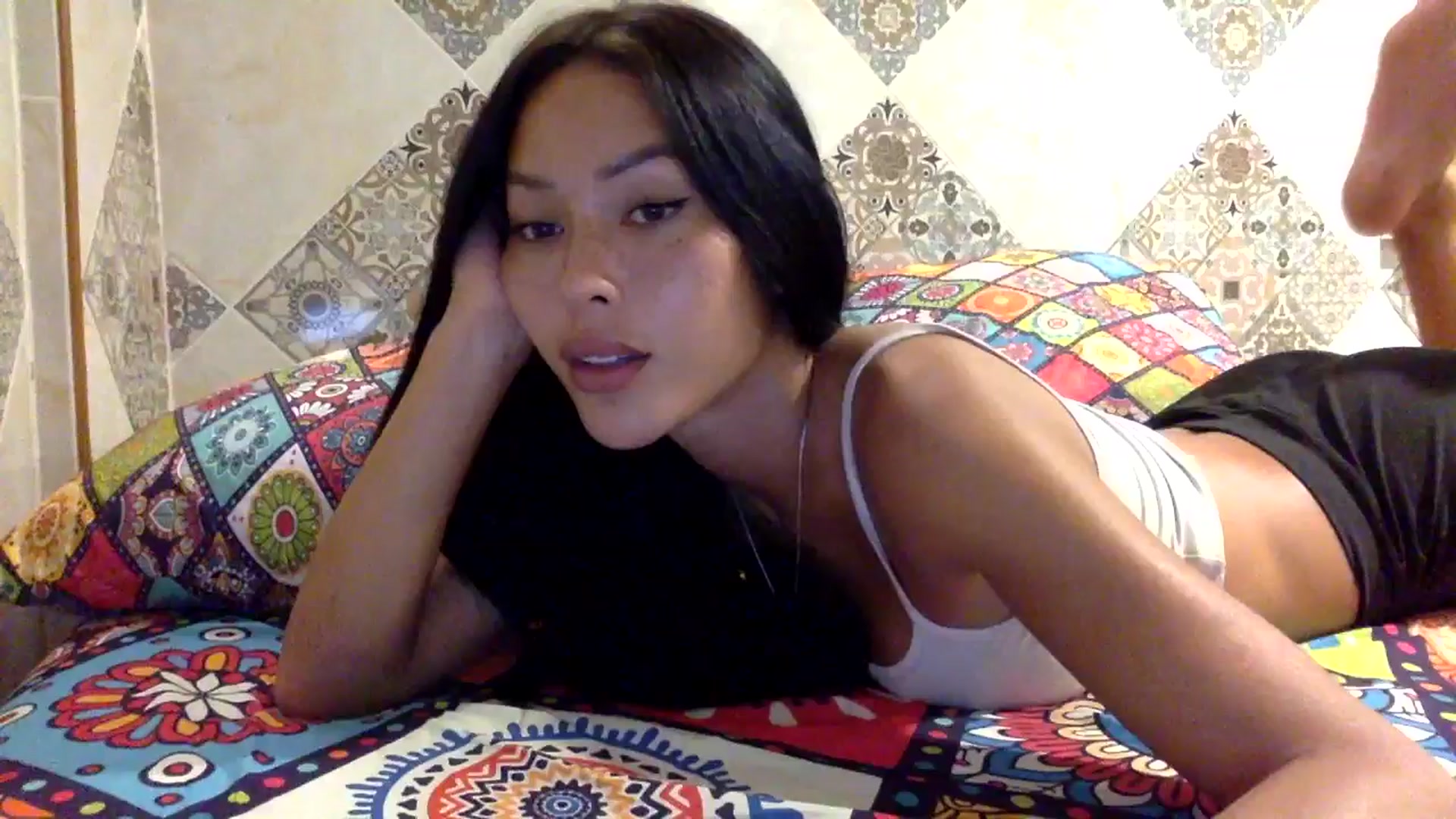 Gallery image thumbnail from Miss_emiko's myfreecams stream on, 08/11/2025, 13:52 image 1 of 20