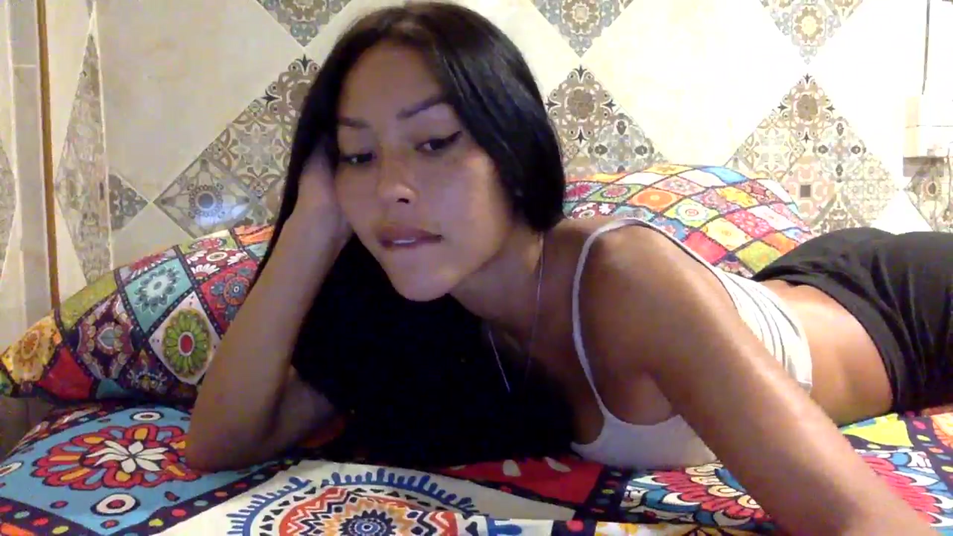 Gallery image thumbnail from Miss_emiko's myfreecams stream on, 08/11/2025, 13:52 image 2 of 20