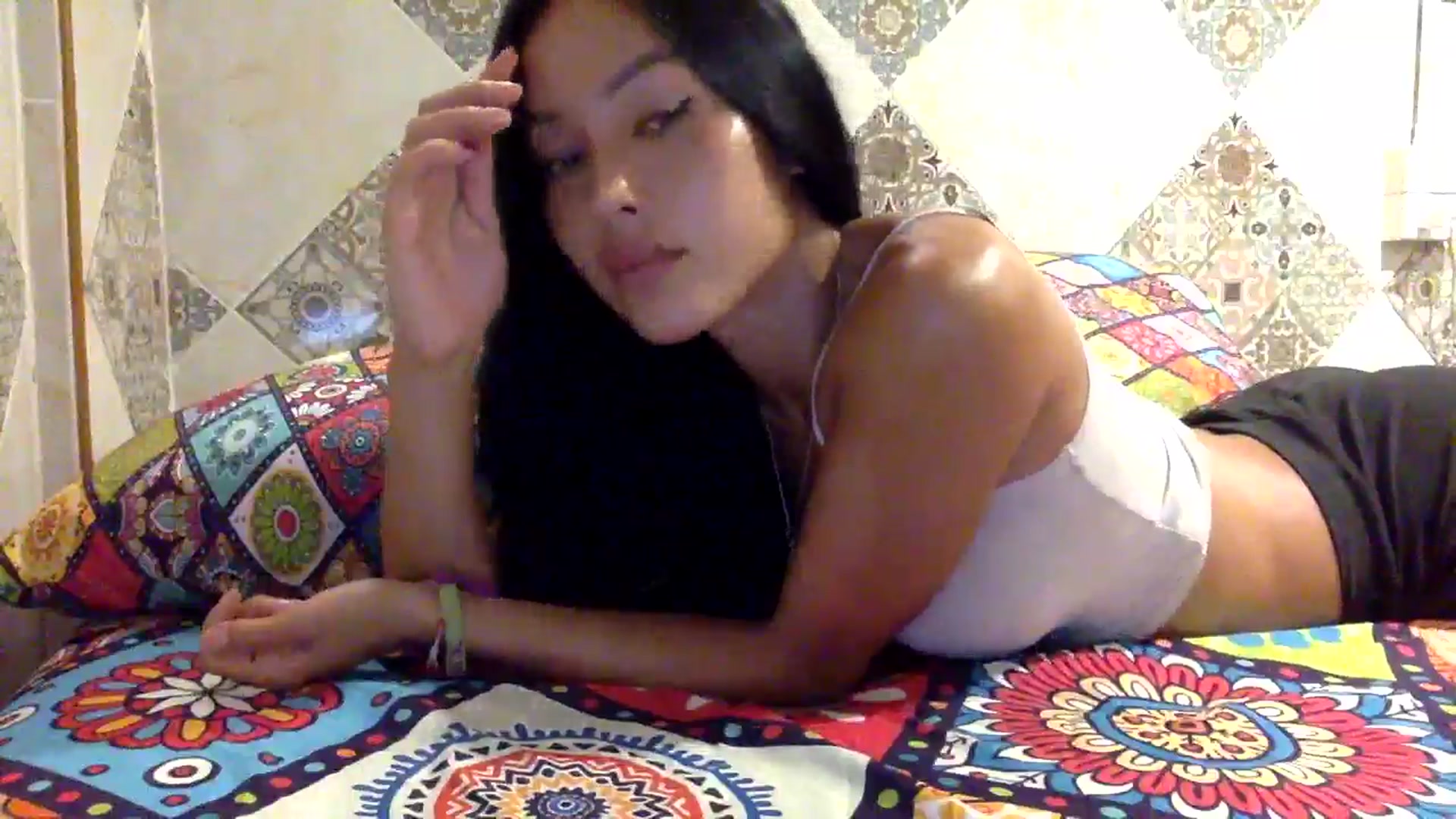 Gallery image thumbnail from Miss_emiko's myfreecams stream on, 08/11/2025, 13:52 image 4 of 20