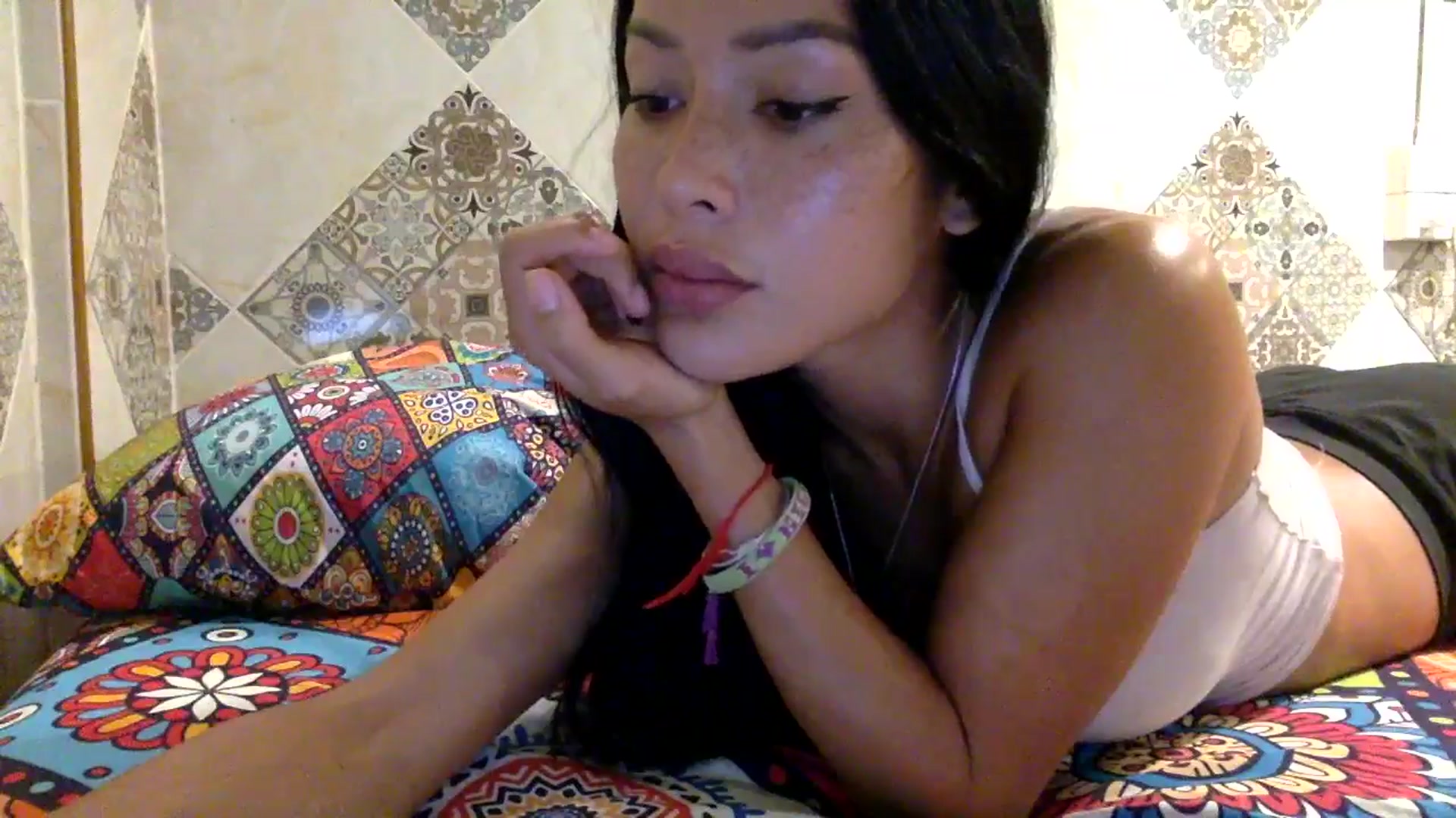 Gallery image thumbnail from Miss_emiko's myfreecams stream on, 08/11/2025, 13:52 image 15 of 20