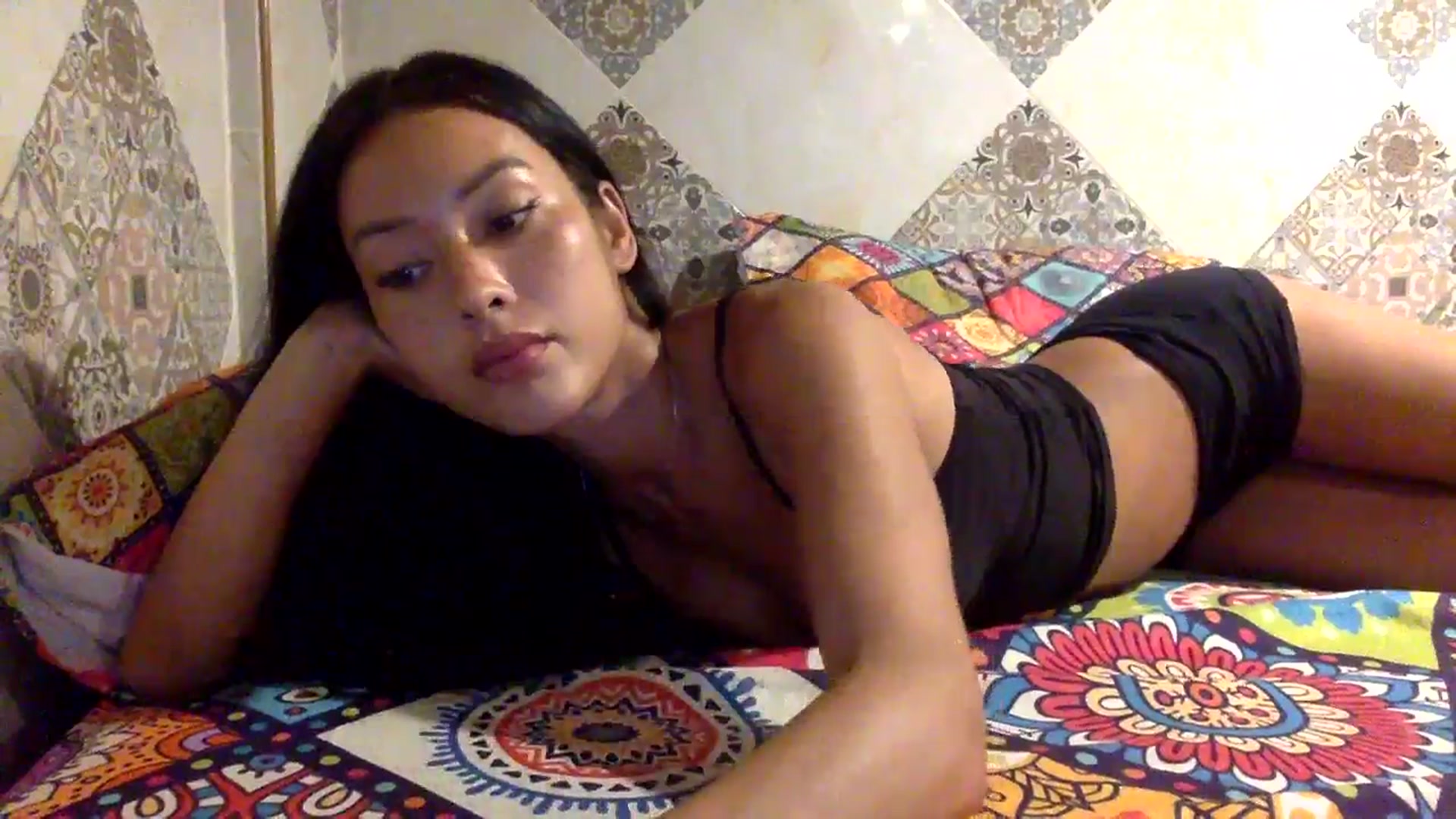 Gallery image thumbnail from Miss_emiko's myfreecams stream on, 08/12/2025, 14:41 image 14 of 20
