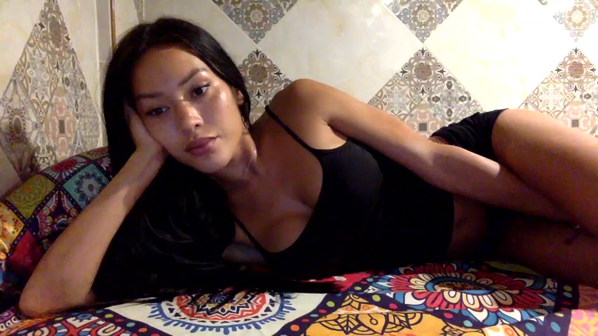 Gallery image thumbnail from Miss_emiko's myfreecams stream on, 08/12/2025, 20:23 image 12 of 20
