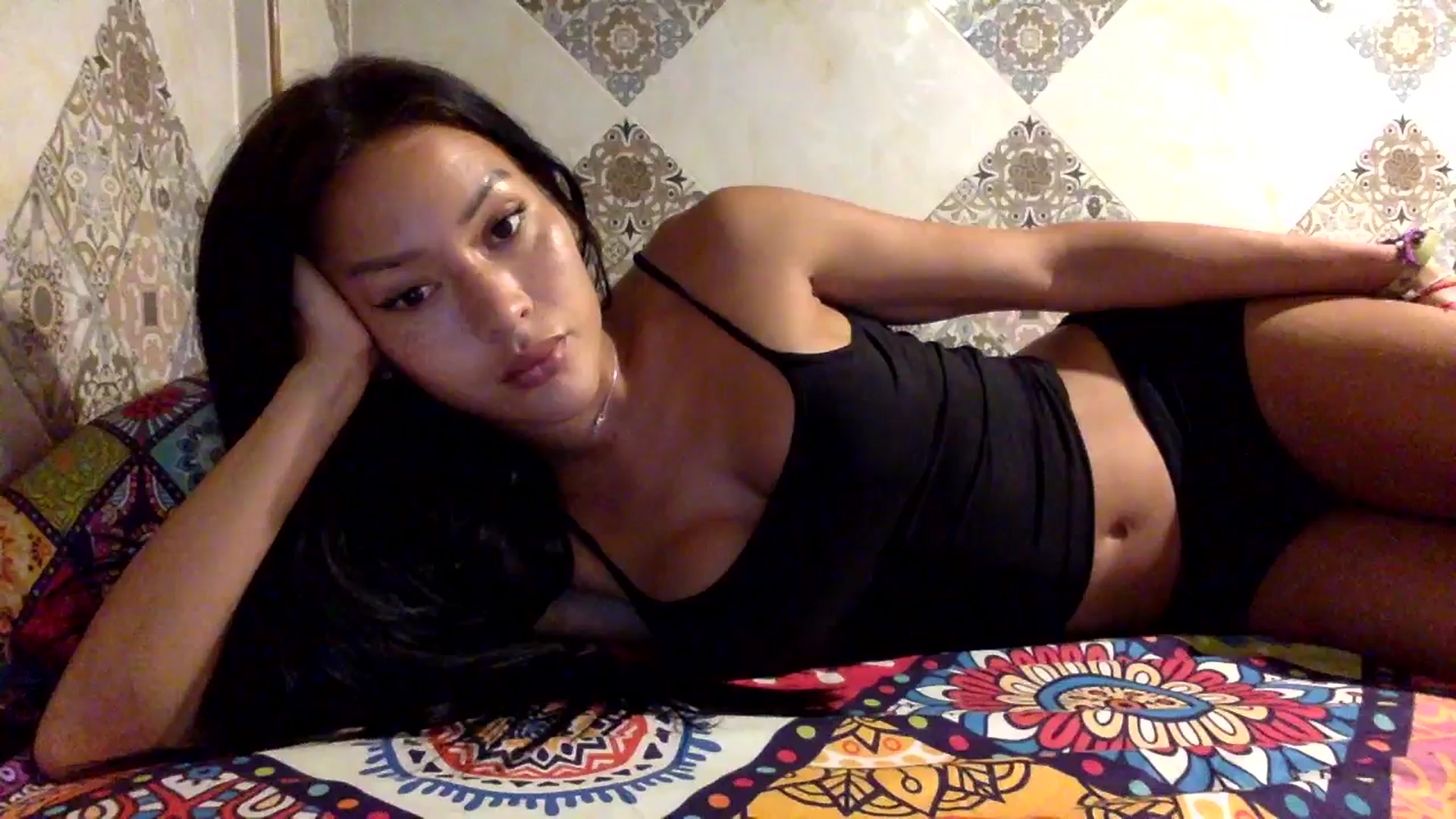 Gallery image thumbnail from Miss_emiko's myfreecams stream on, 08/12/2025, 20:23 image 10 of 20