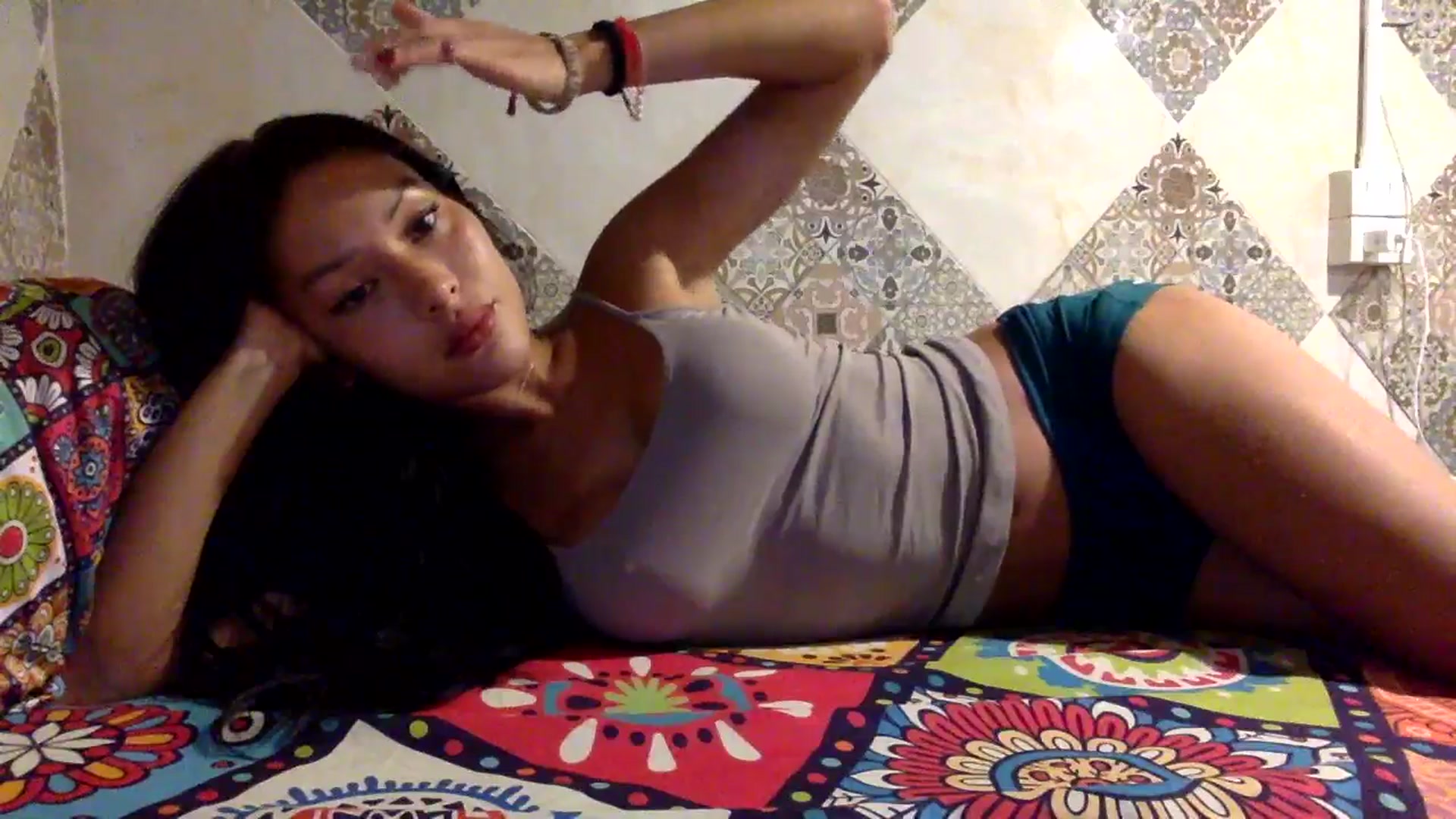 Gallery image thumbnail from Miss_emiko's myfreecams stream on, 08/13/2025, 16:20 image 10 of 20
