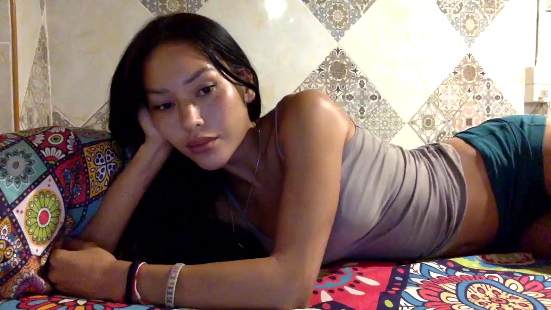 Gallery image thumbnail from Miss_emiko's myfreecams stream on, 08/13/2025, 18:52 image 1 of 20