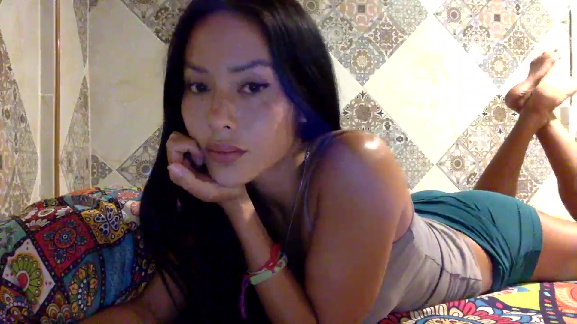 Gallery image thumbnail from Miss_emiko's myfreecams stream on, 08/13/2025, 19:41 image 9 of 20