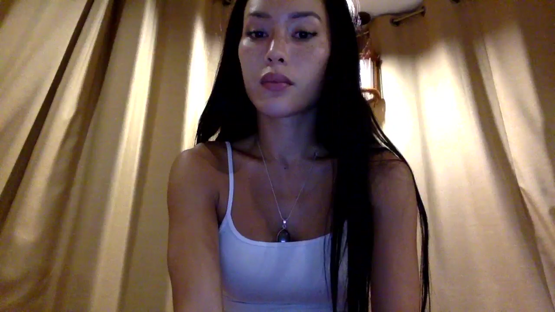 Gallery image thumbnail from Miss_emiko's myfreecams stream on, 08/15/2025, 17:10 image 16 of 20