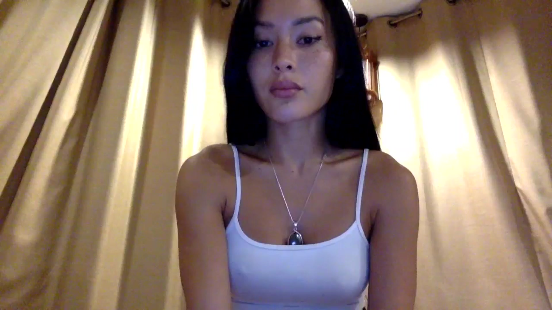 Gallery image thumbnail from Miss_emiko's myfreecams stream on, 08/15/2025, 17:10 image 18 of 20