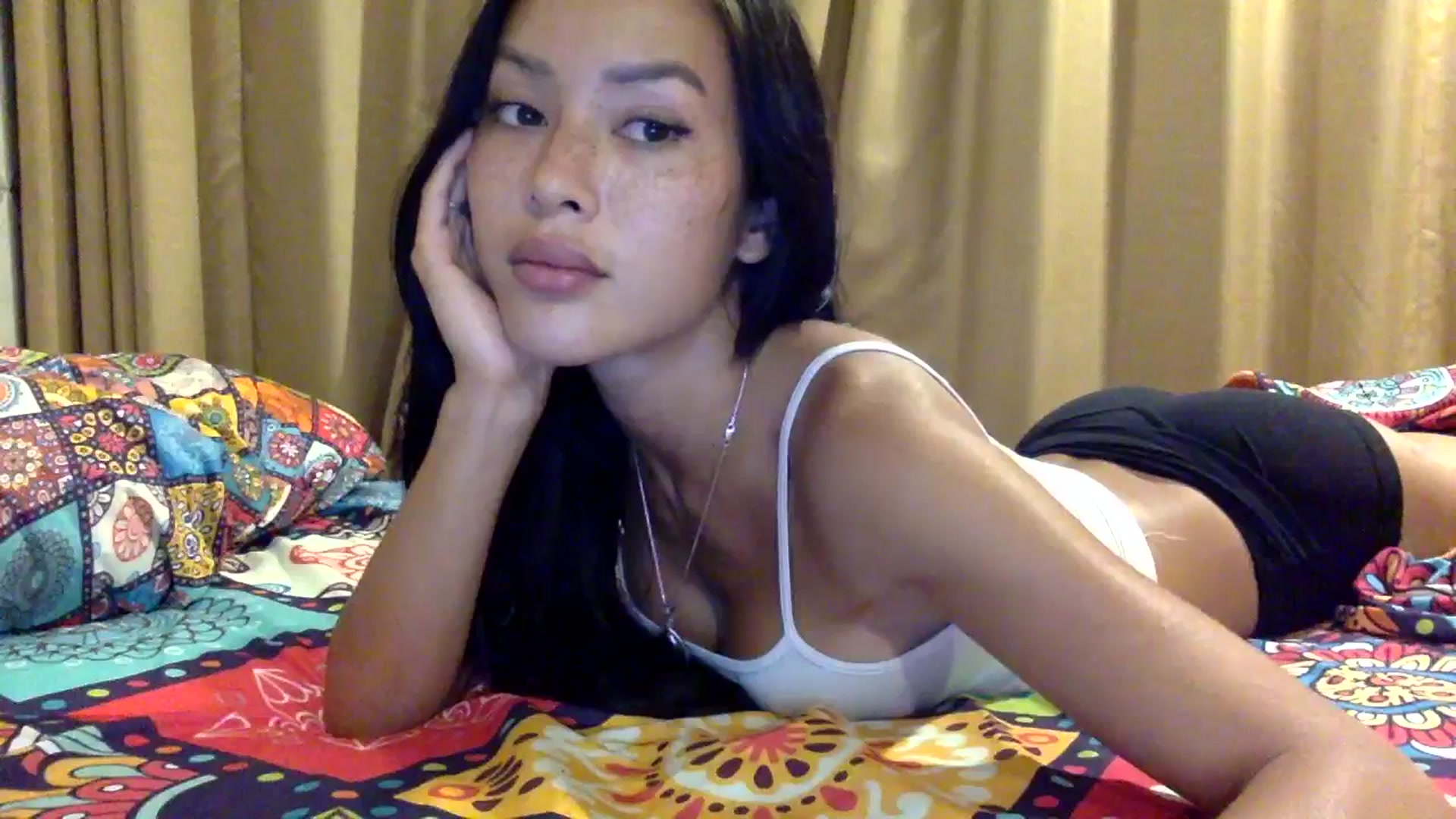 Gallery image thumbnail from Miss_emiko's myfreecams stream on, 08/15/2025, 17:10 image 7 of 20