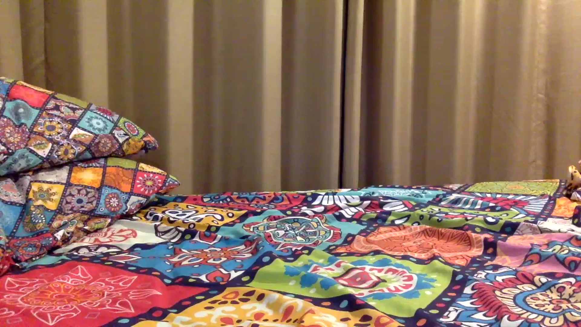 Gallery image thumbnail from Miss_emiko's myfreecams stream on, 08/16/2025, 16:50 image 2 of 20