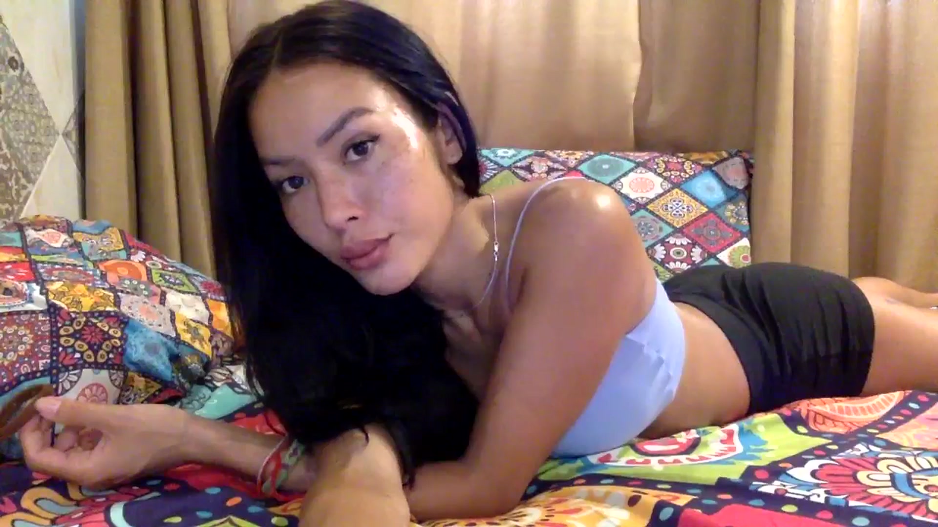 Gallery image thumbnail from Miss_emiko's myfreecams stream on, 08/17/2025, 07:47 image 3 of 20
