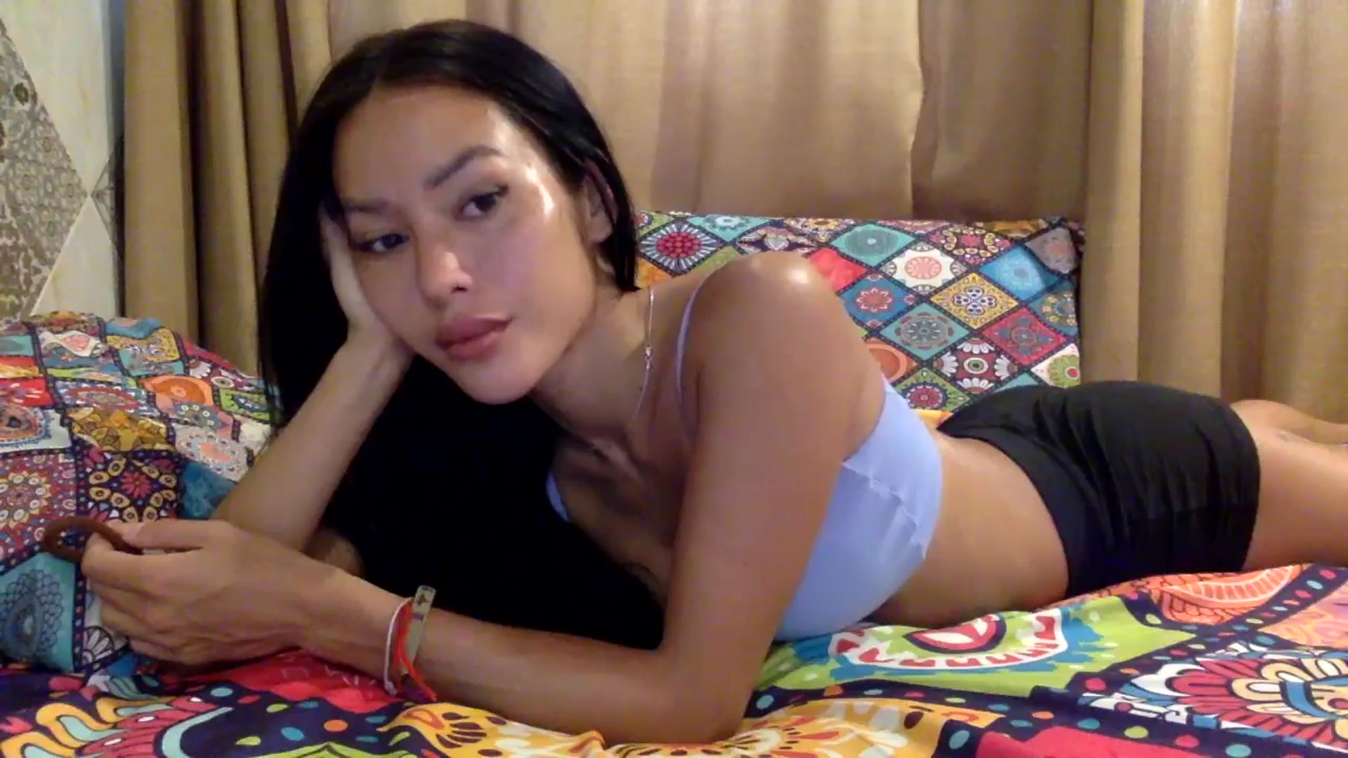Gallery image thumbnail from Miss_emiko's myfreecams stream on, 08/17/2025, 07:47 image 4 of 20