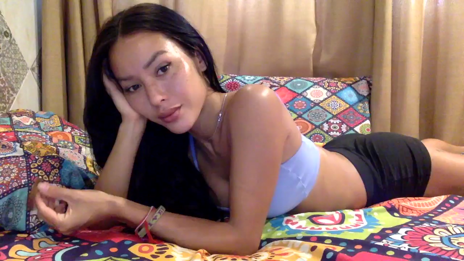 Gallery image thumbnail from Miss_emiko's myfreecams stream on, 08/17/2025, 07:47 image 1 of 20