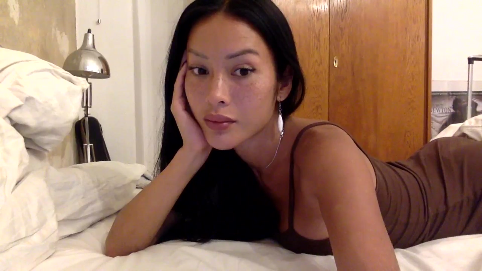 Gallery image thumbnail from Miss_emiko's myfreecams stream on, 09/10/2025, 20:43 image 10 of 20