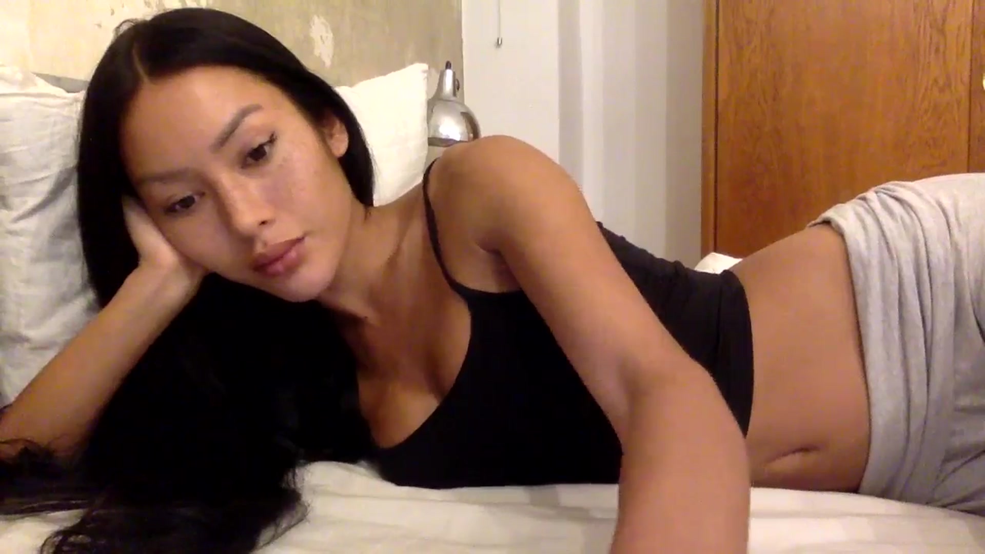 Gallery image thumbnail from Miss_emiko's myfreecams stream on, 09/22/2025, 16:15 image 8 of 20