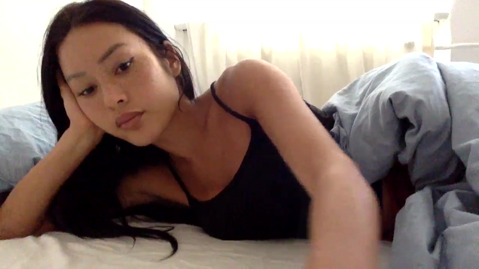 Gallery image thumbnail from Miss_emiko's myfreecams stream on, 10/08/2025, 12:56 image 15 of 20
