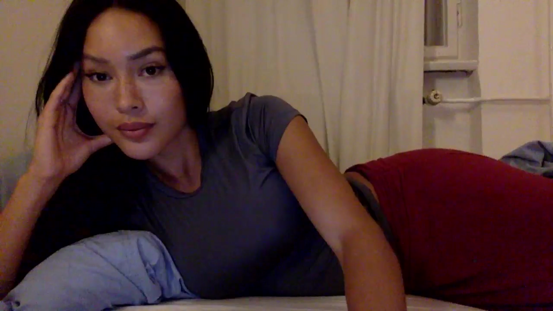 Gallery image thumbnail from Miss_emiko's myfreecams stream on, 10/09/2025, 19:27 image 8 of 20