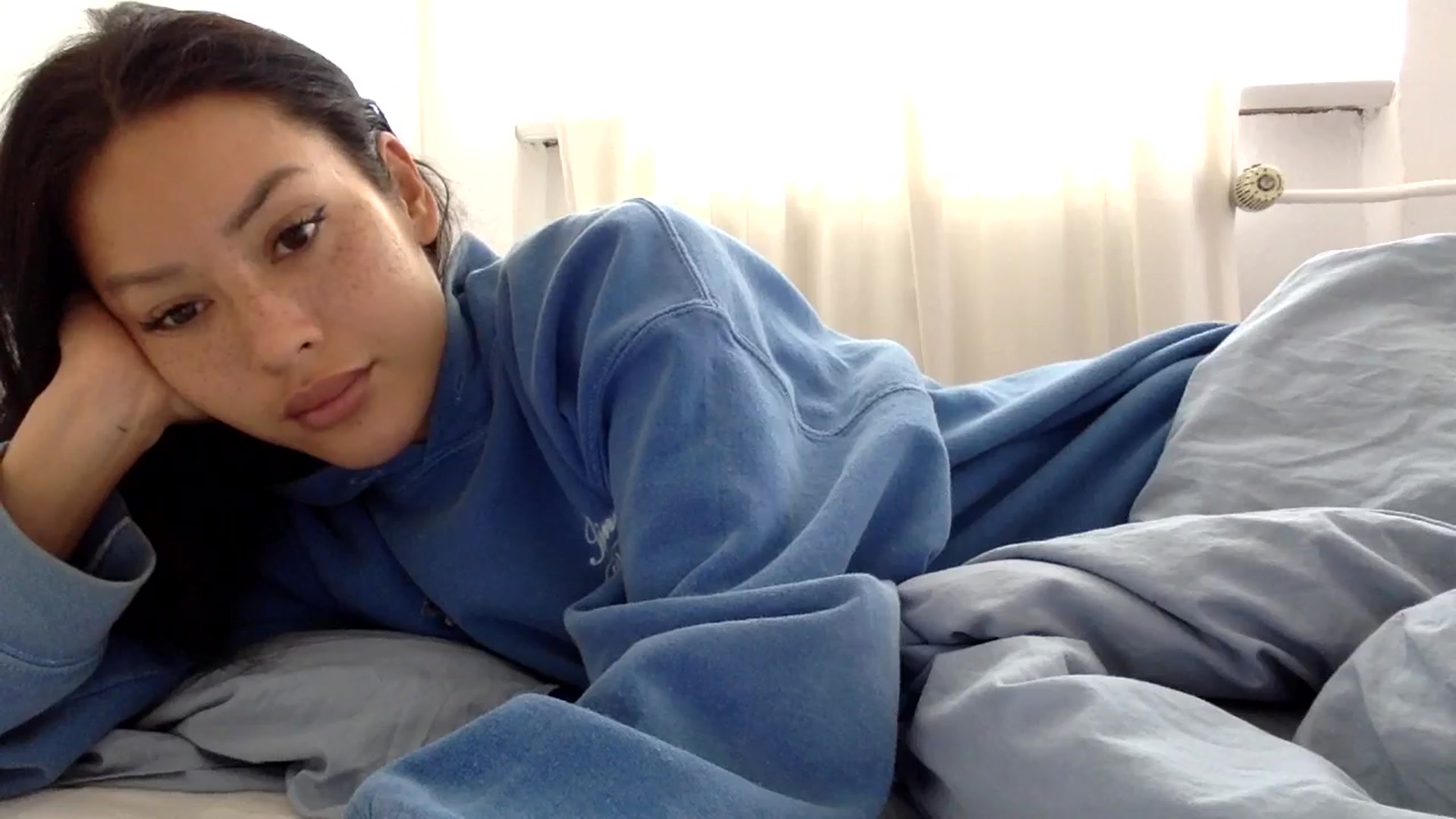 Gallery image thumbnail from Miss_emiko's myfreecams stream on, 10/11/2025, 13:01 image 14 of 20