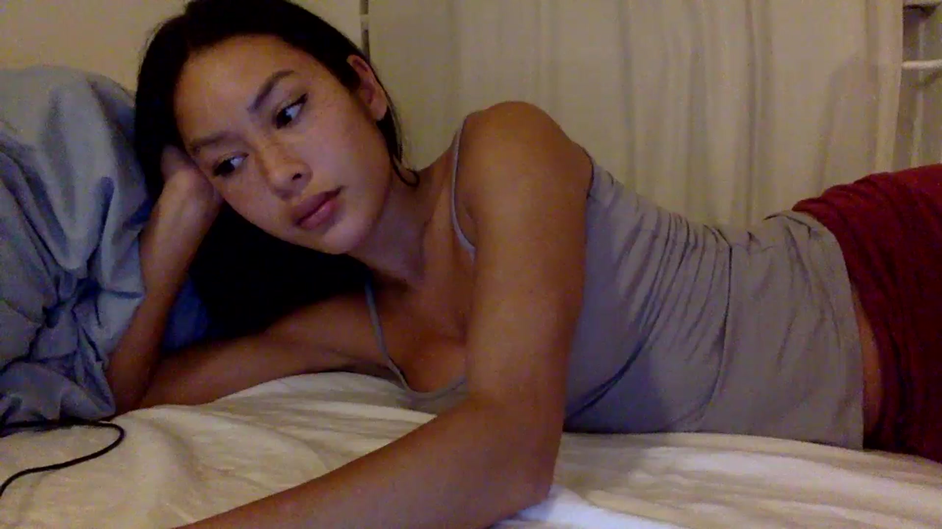Gallery image thumbnail from Miss_emiko's myfreecams stream on, 10/12/2025, 21:50 image 14 of 20