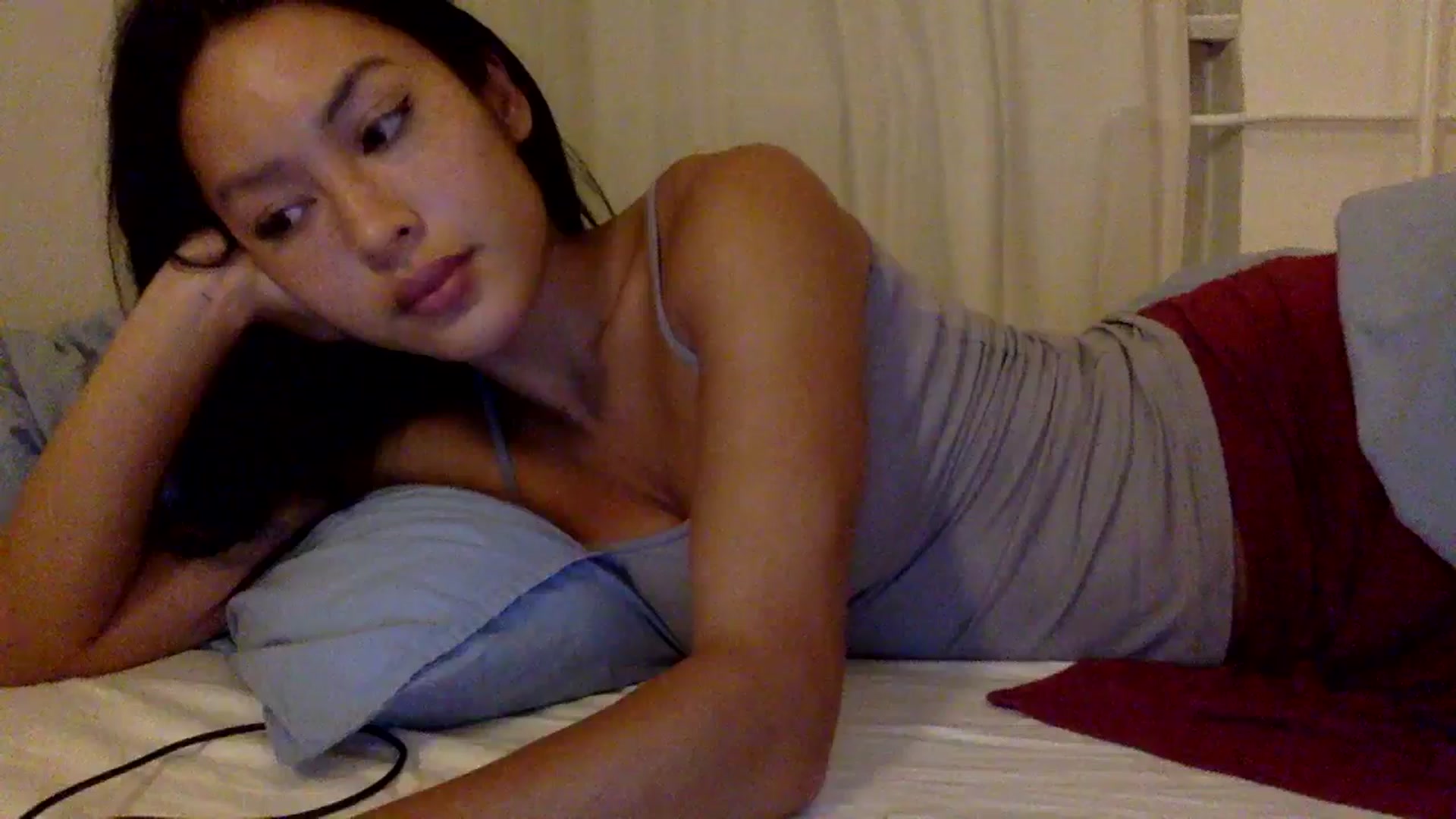 Gallery image thumbnail from Miss_emiko's myfreecams stream on, 10/12/2025, 21:50 image 5 of 20