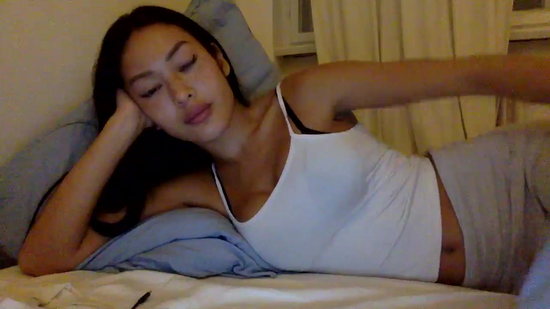 Gallery image thumbnail from Miss_emiko's myfreecams stream on, 10/21/2025, 21:55 image 11 of 20