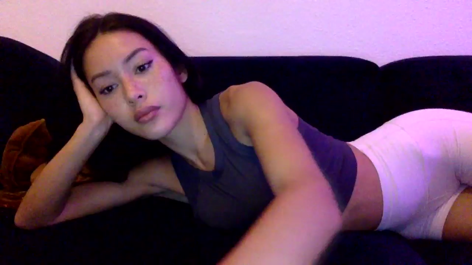 Gallery image thumbnail from Miss_emiko's myfreecams stream on, 10/30/2025, 22:19 image 1 of 20