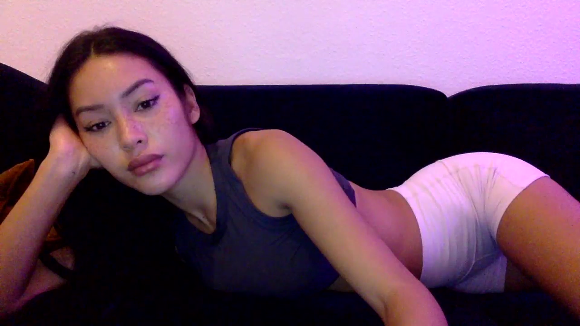 Gallery image thumbnail from Miss_emiko's myfreecams stream on, 10/30/2025, 22:19 image 16 of 20