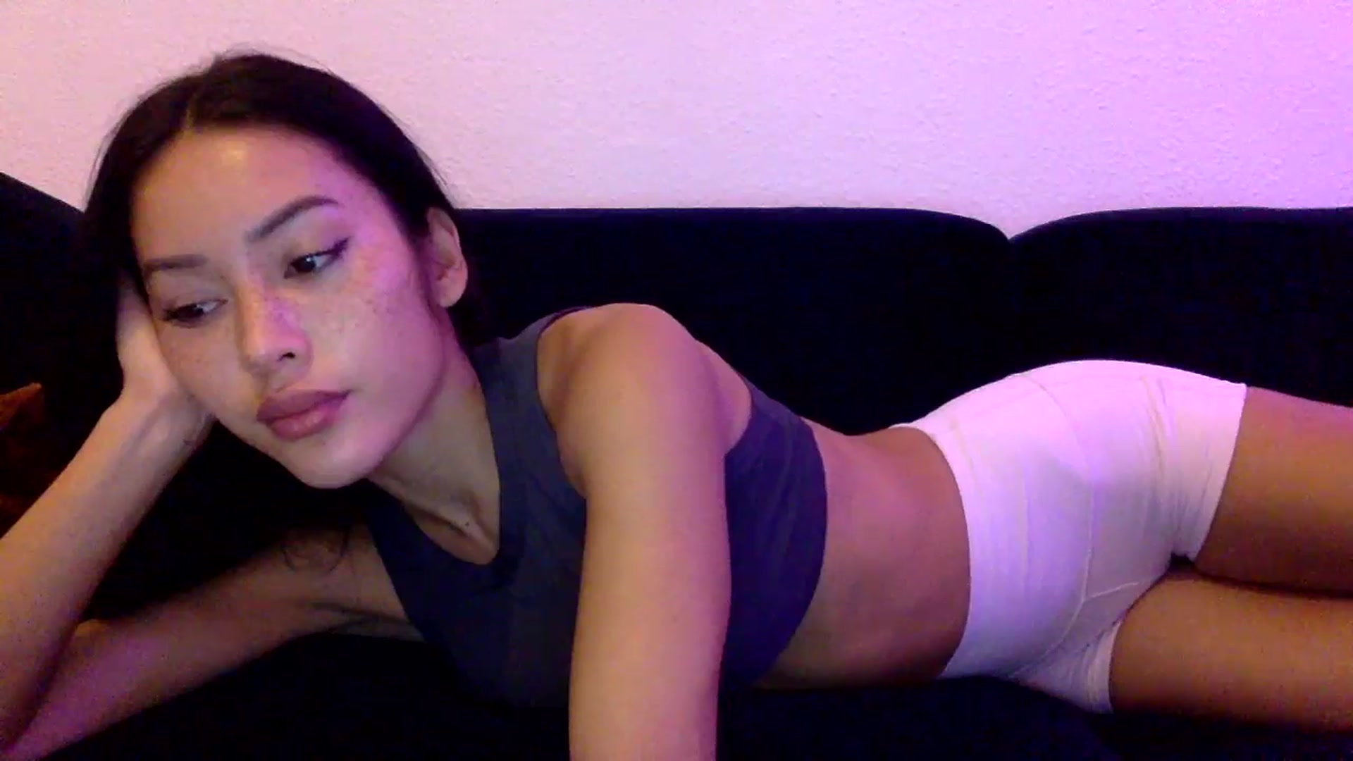 Gallery image thumbnail from Miss_emiko's myfreecams stream on, 10/30/2025, 22:19 image 14 of 20