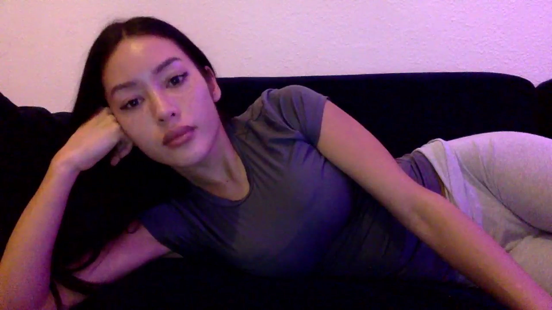 Gallery image thumbnail from Miss_emiko's myfreecams stream on, 11/06/2025, 18:08 image 5 of 20