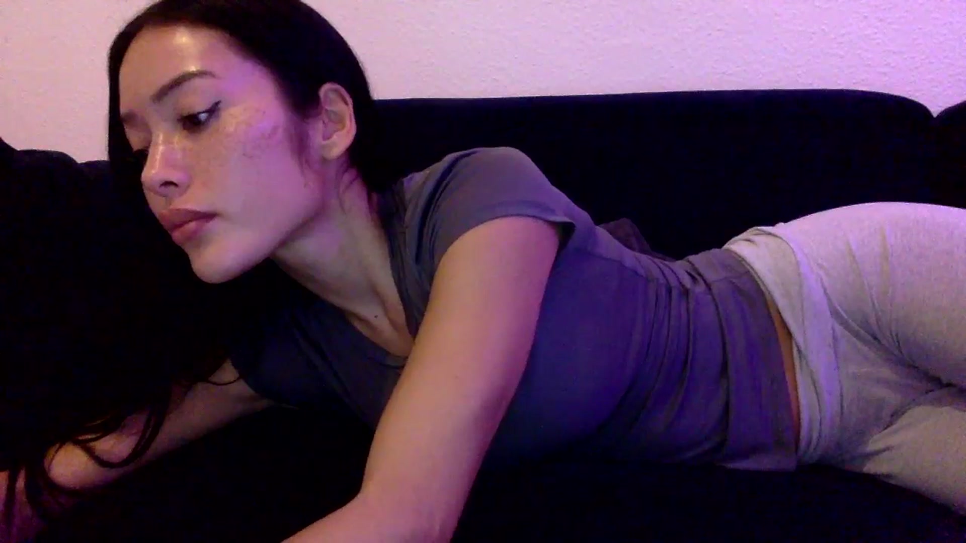 Gallery image thumbnail from Miss_emiko's myfreecams stream on, 11/06/2025, 18:08 image 20 of 20
