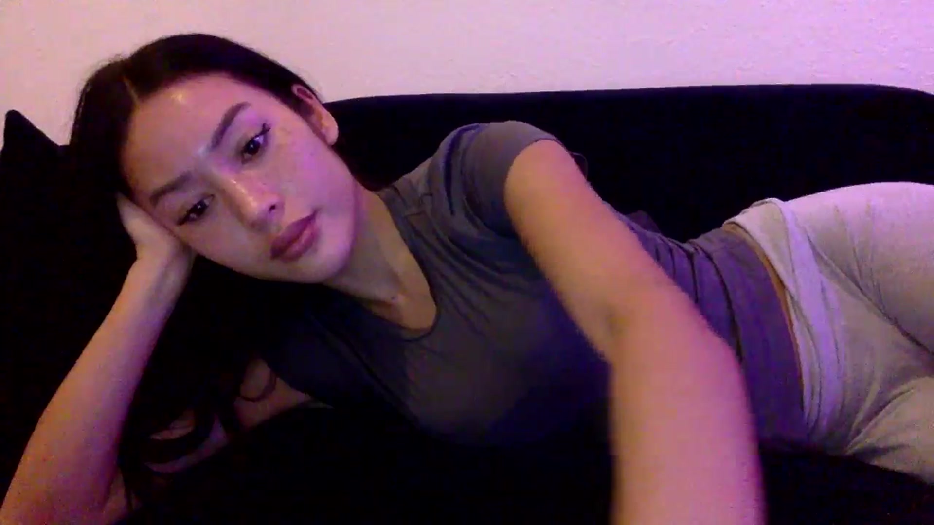 Gallery image thumbnail from Miss_emiko's myfreecams stream on, 11/06/2025, 18:08 image 16 of 20