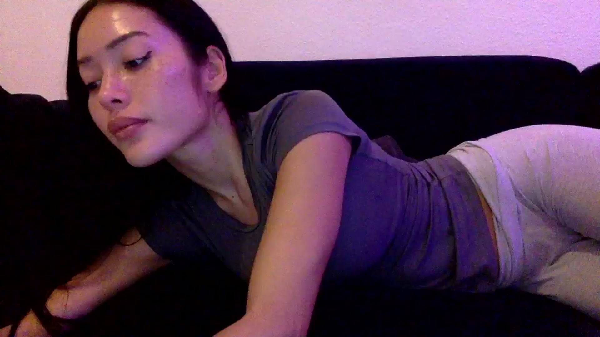 Gallery image thumbnail from Miss_emiko's myfreecams stream on, 11/06/2025, 18:08 image 18 of 20