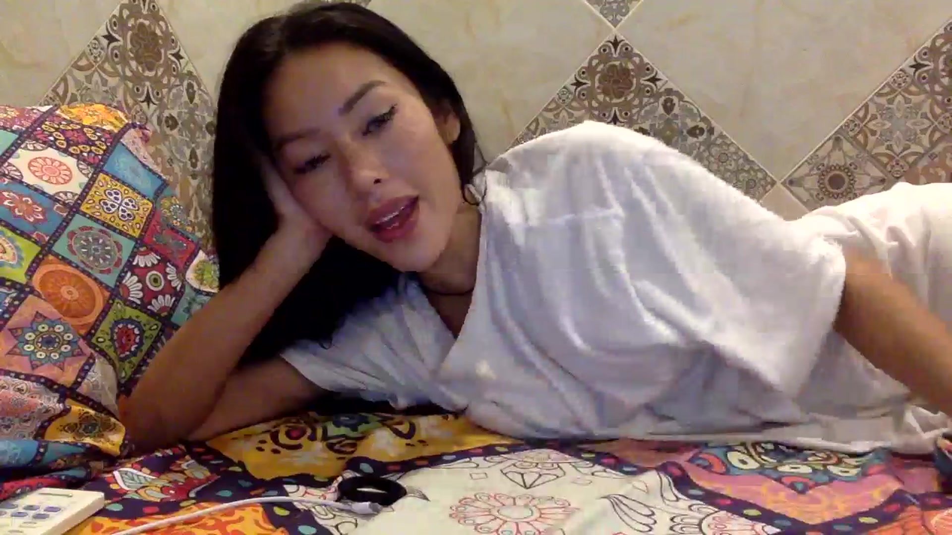 Gallery image thumbnail from Miss_emiko's myfreecams stream on, 11/13/2025, 03:40 image 3 of 20