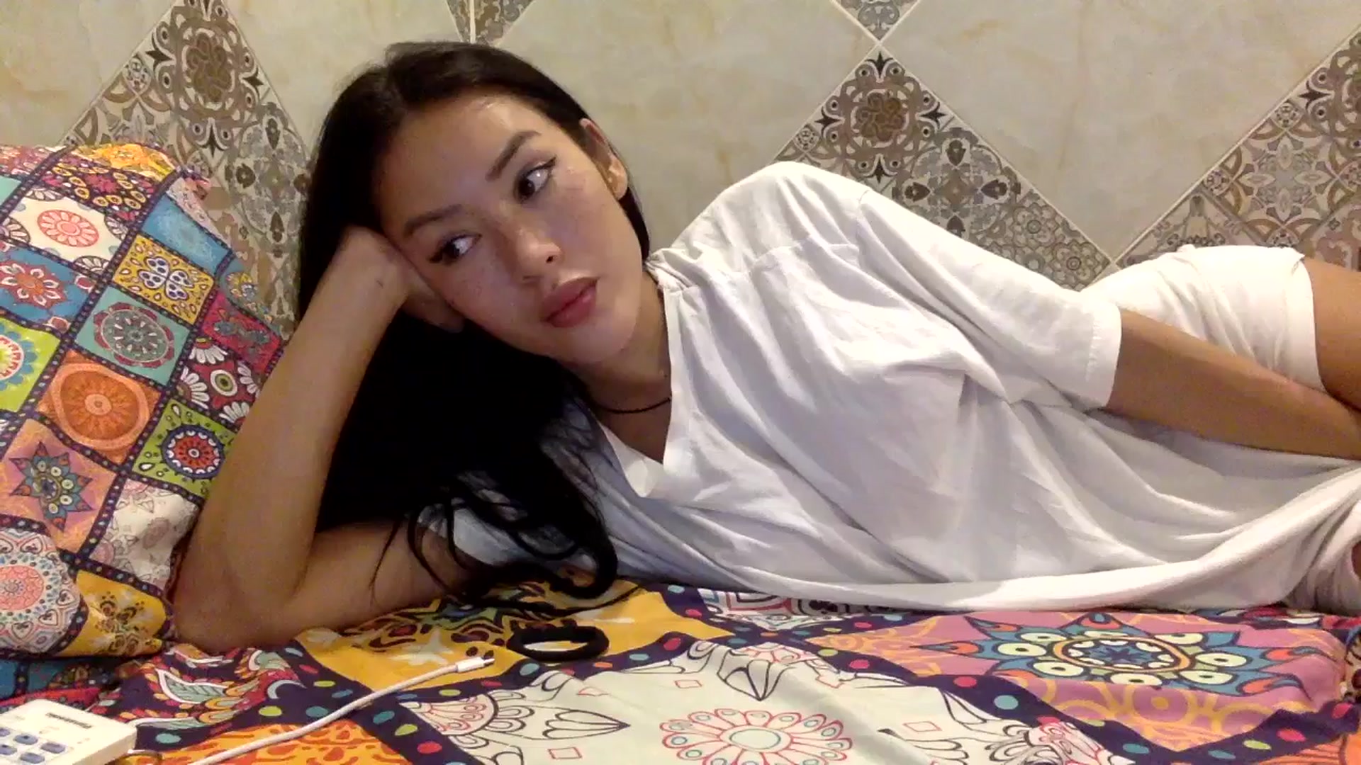 Gallery image thumbnail from Miss_emiko's myfreecams stream on, 11/13/2025, 03:40 image 17 of 20