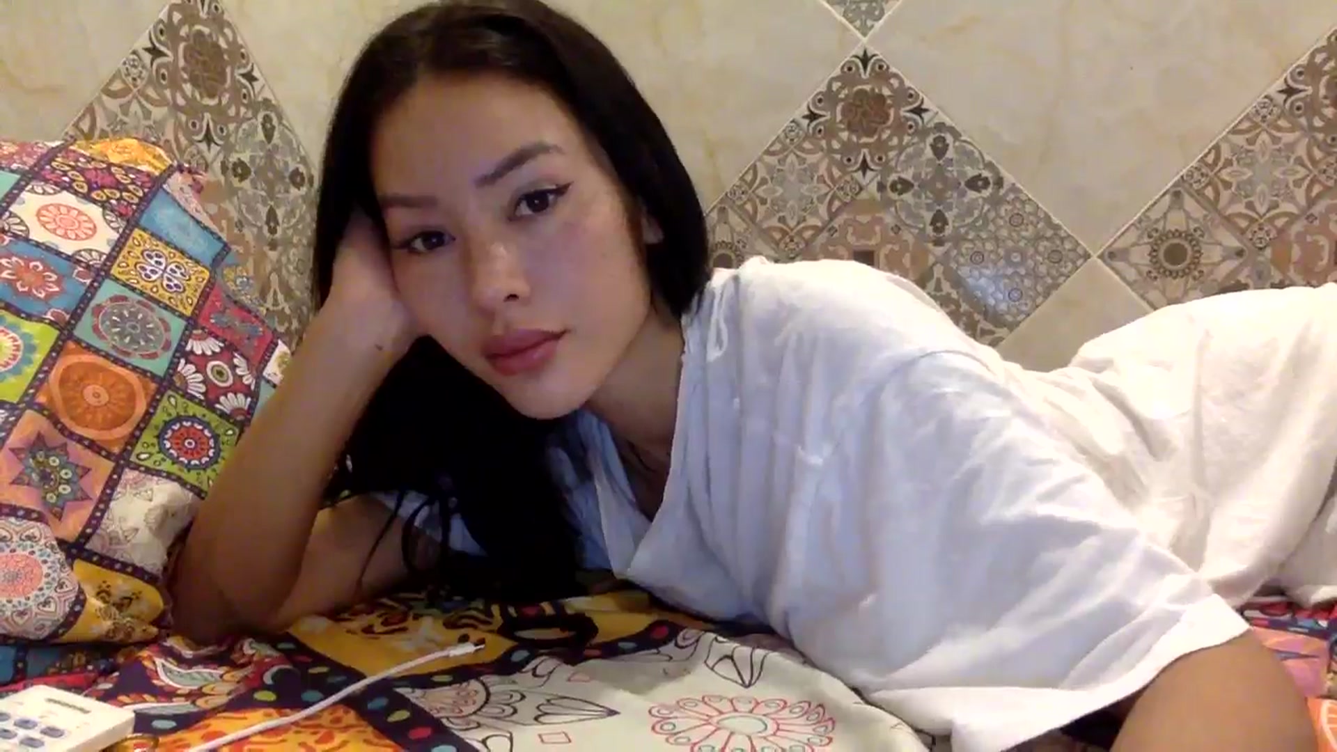 Gallery image thumbnail from Miss_emiko's myfreecams stream on, 11/13/2025, 03:40 image 16 of 20
