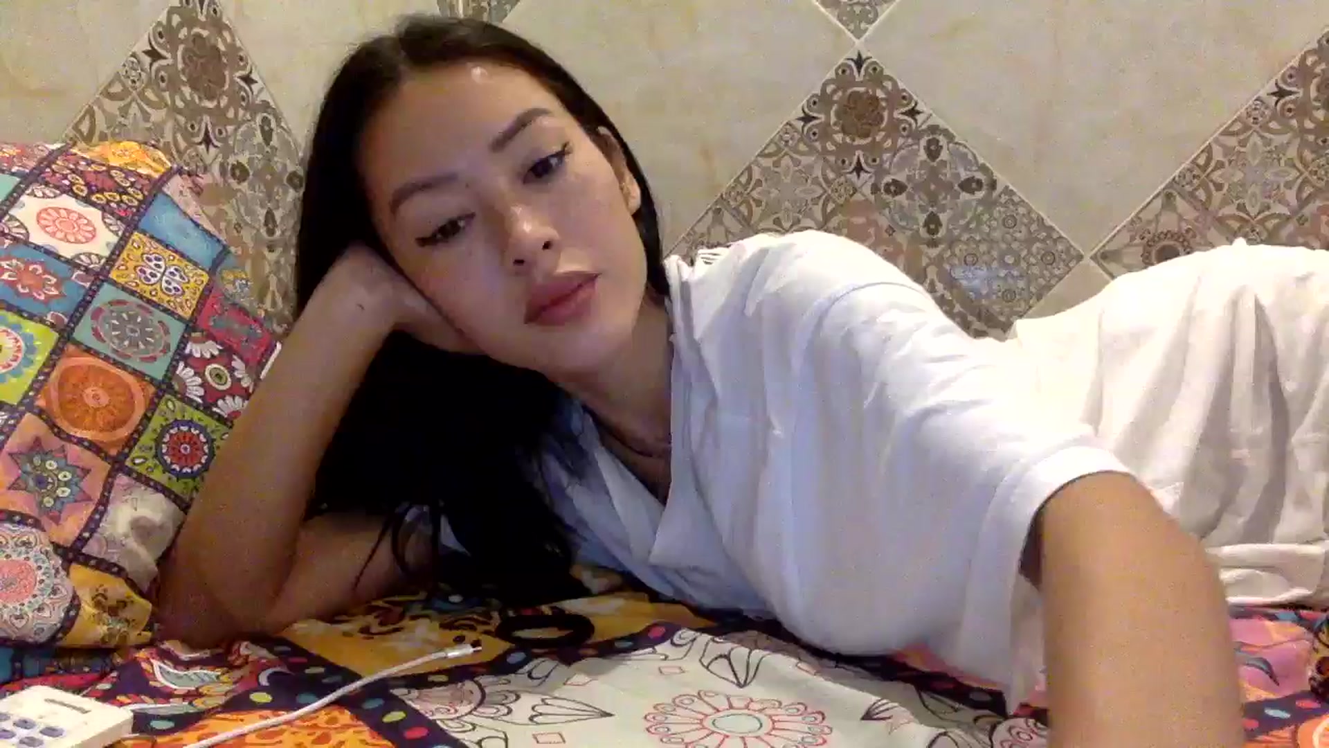Gallery image thumbnail from Miss_emiko's myfreecams stream on, 11/13/2025, 03:40 image 18 of 20