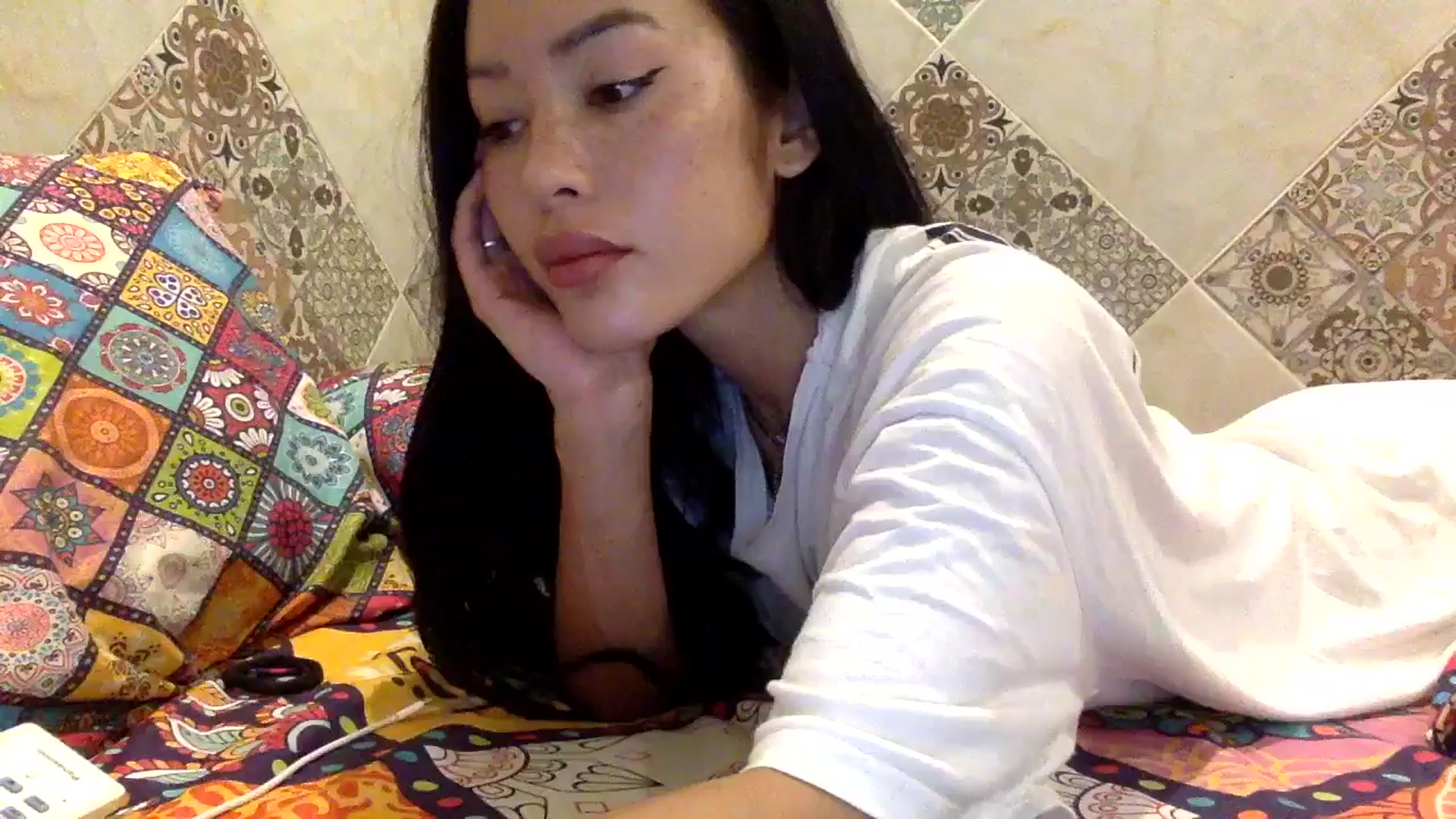 Gallery image thumbnail from Miss_emiko's myfreecams stream on, 11/13/2025, 03:40 image 19 of 20