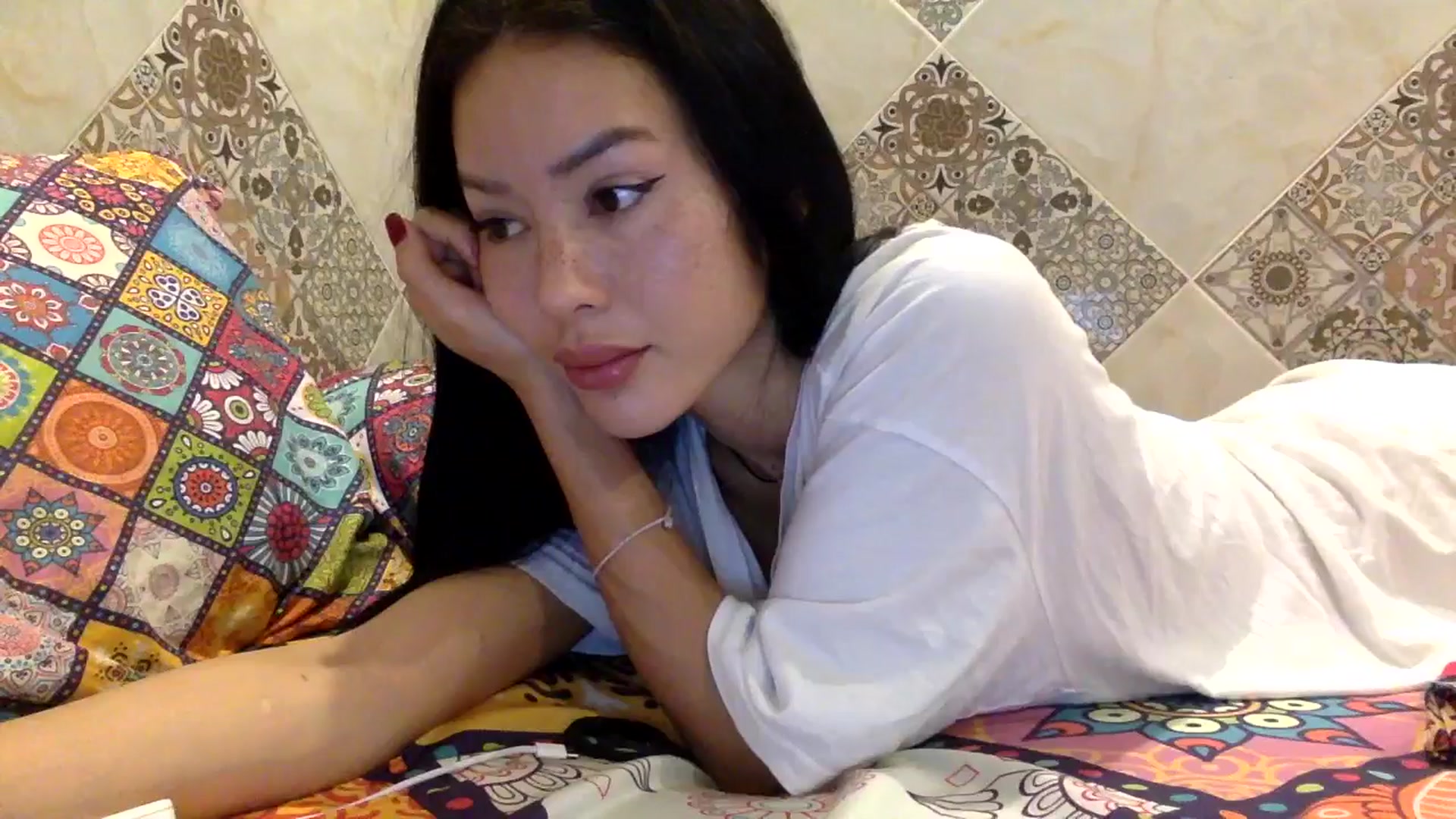 Gallery image thumbnail from Miss_emiko's myfreecams stream on, 11/13/2025, 03:40 image 8 of 20